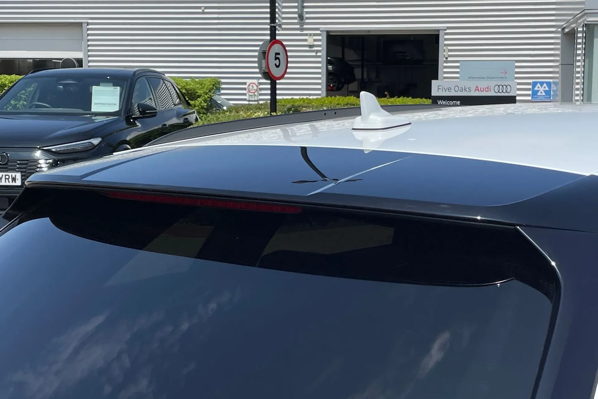 Audi A4 thumbnail image number 41