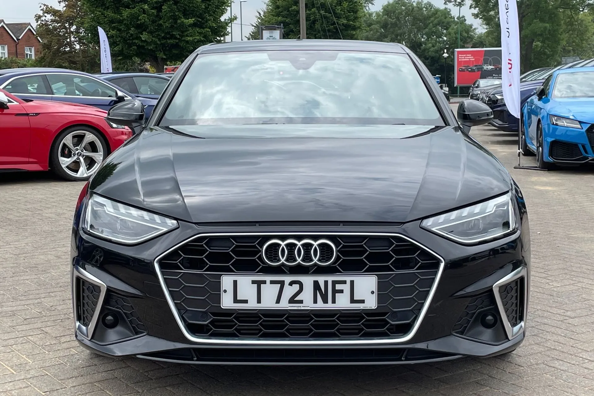Audi A4 thumbnail image number 22
