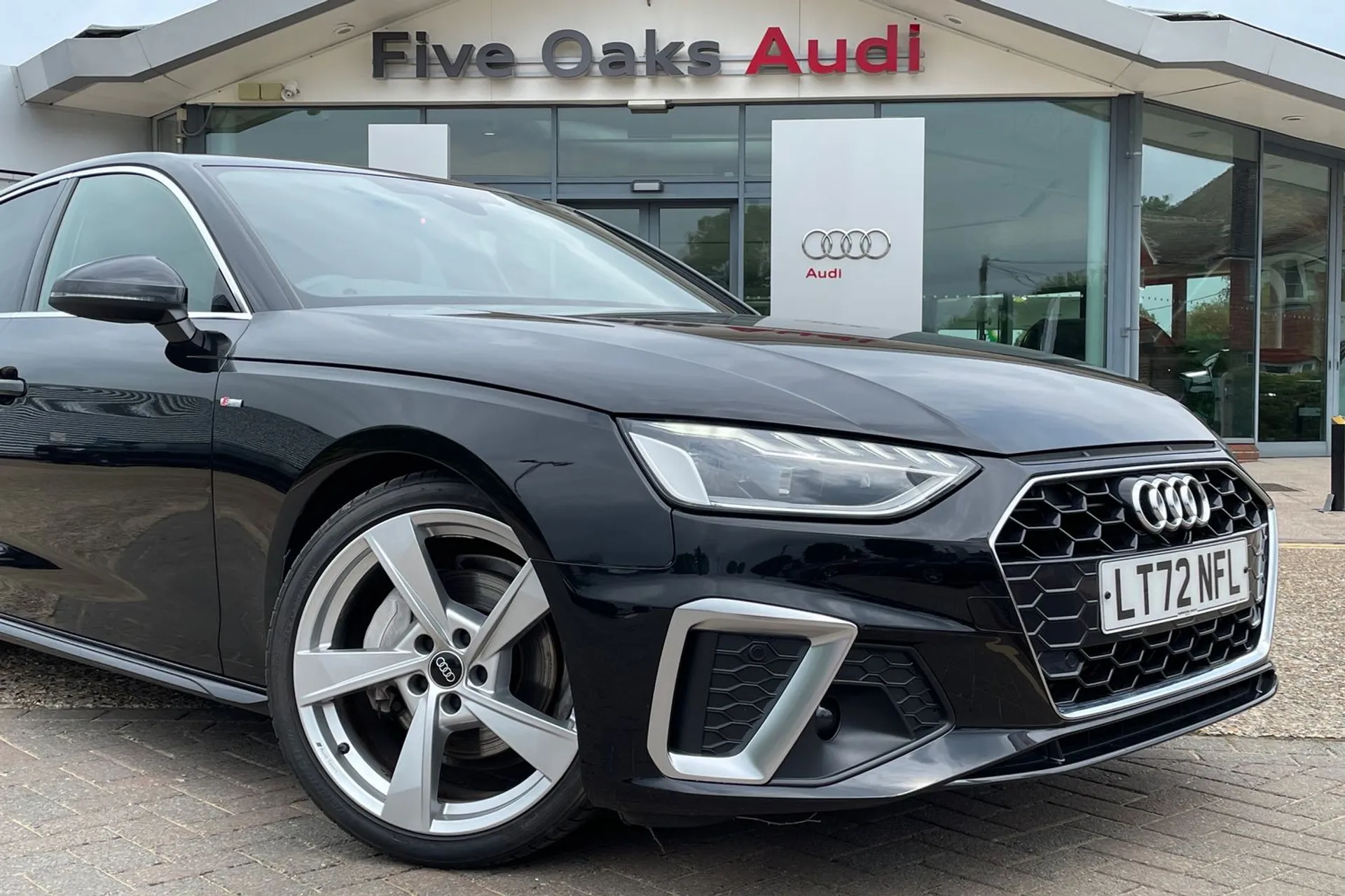 Audi A4 thumbnail image number 21
