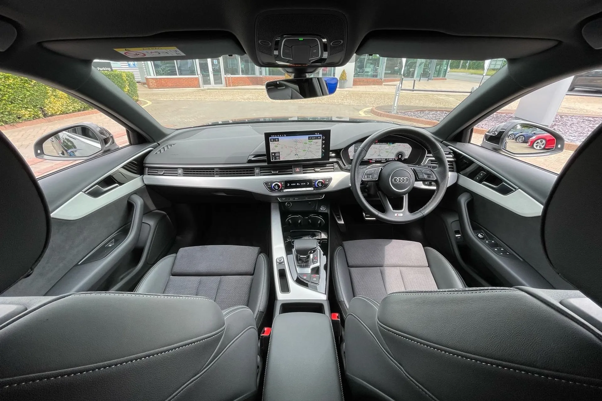 Audi A4 thumbnail image number 3