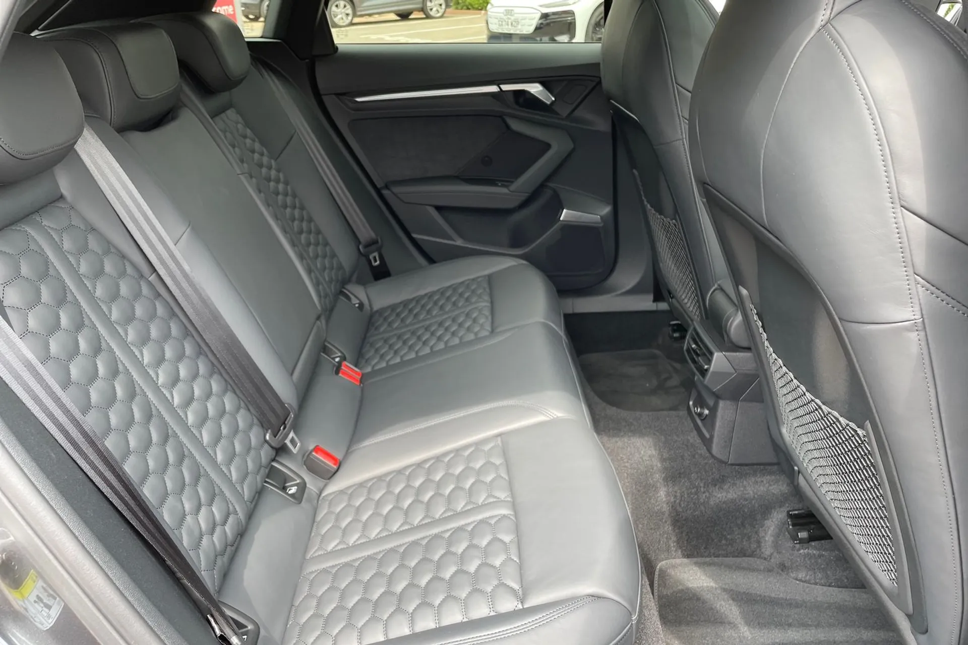 Audi RS3 thumbnail image number 47