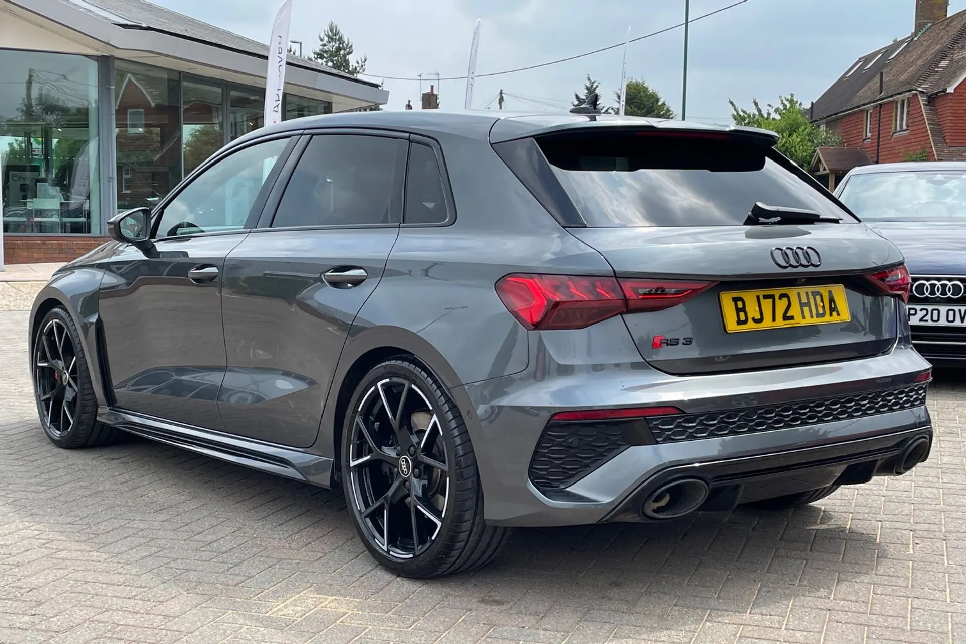 Audi RS3 thumbnail image number 6