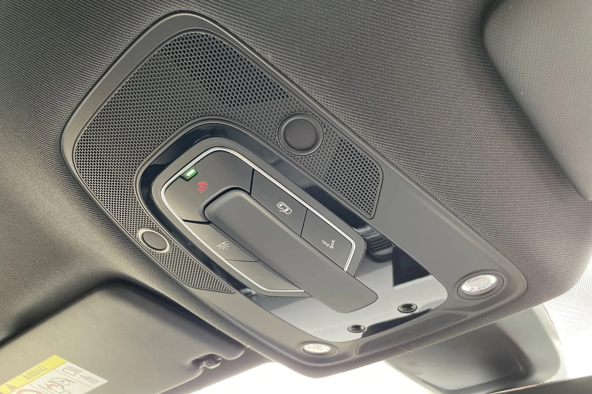 Audi Q5 thumbnail image number 36