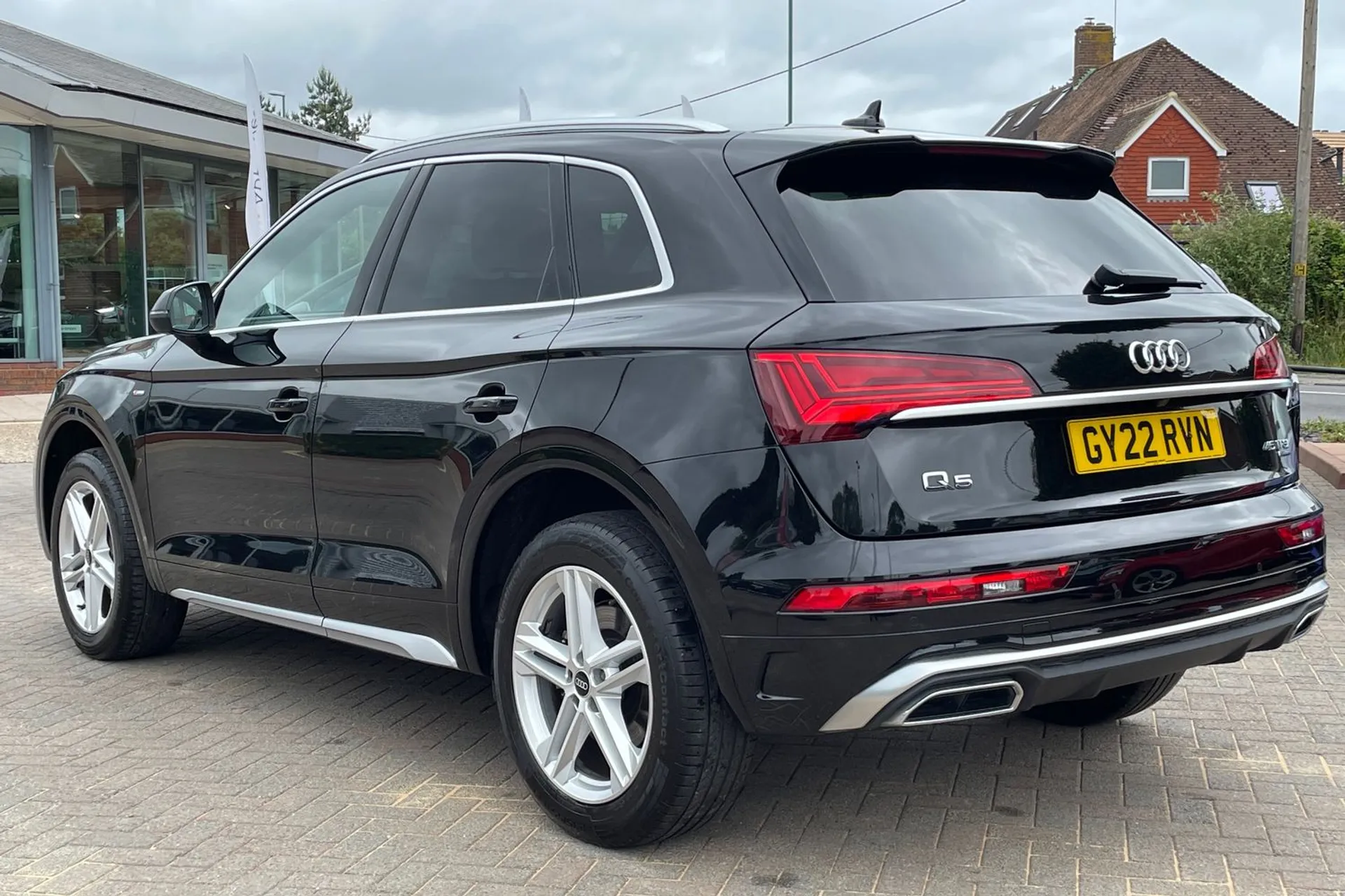 Audi Q5 thumbnail image number 16