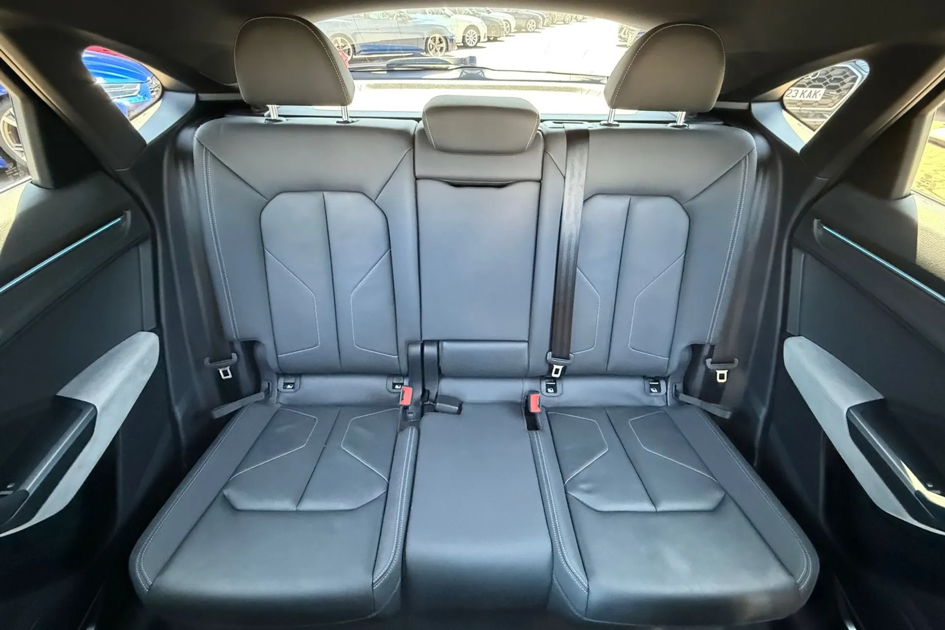 Audi Q3 thumbnail image number 7