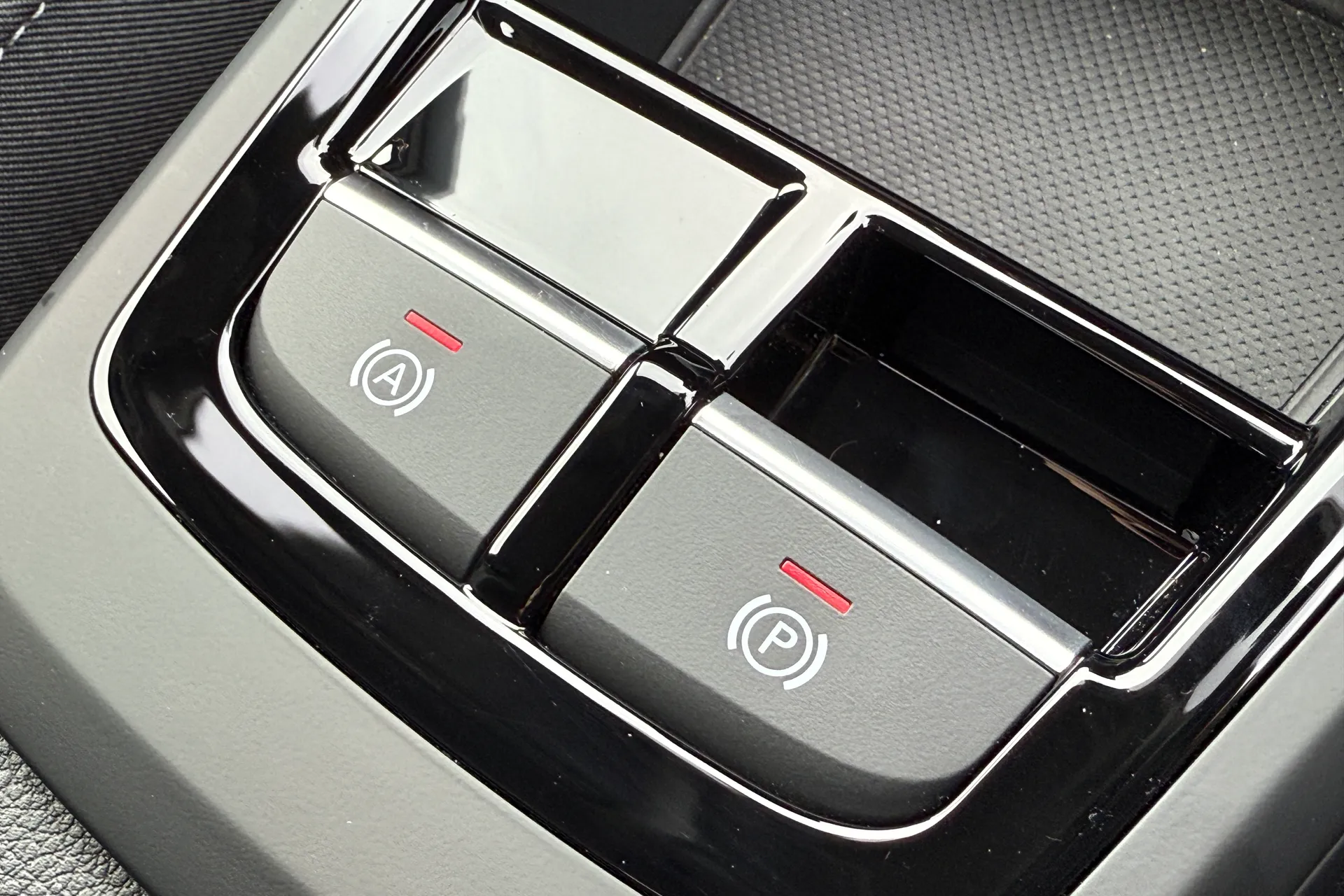 Audi Q2 thumbnail image number 34