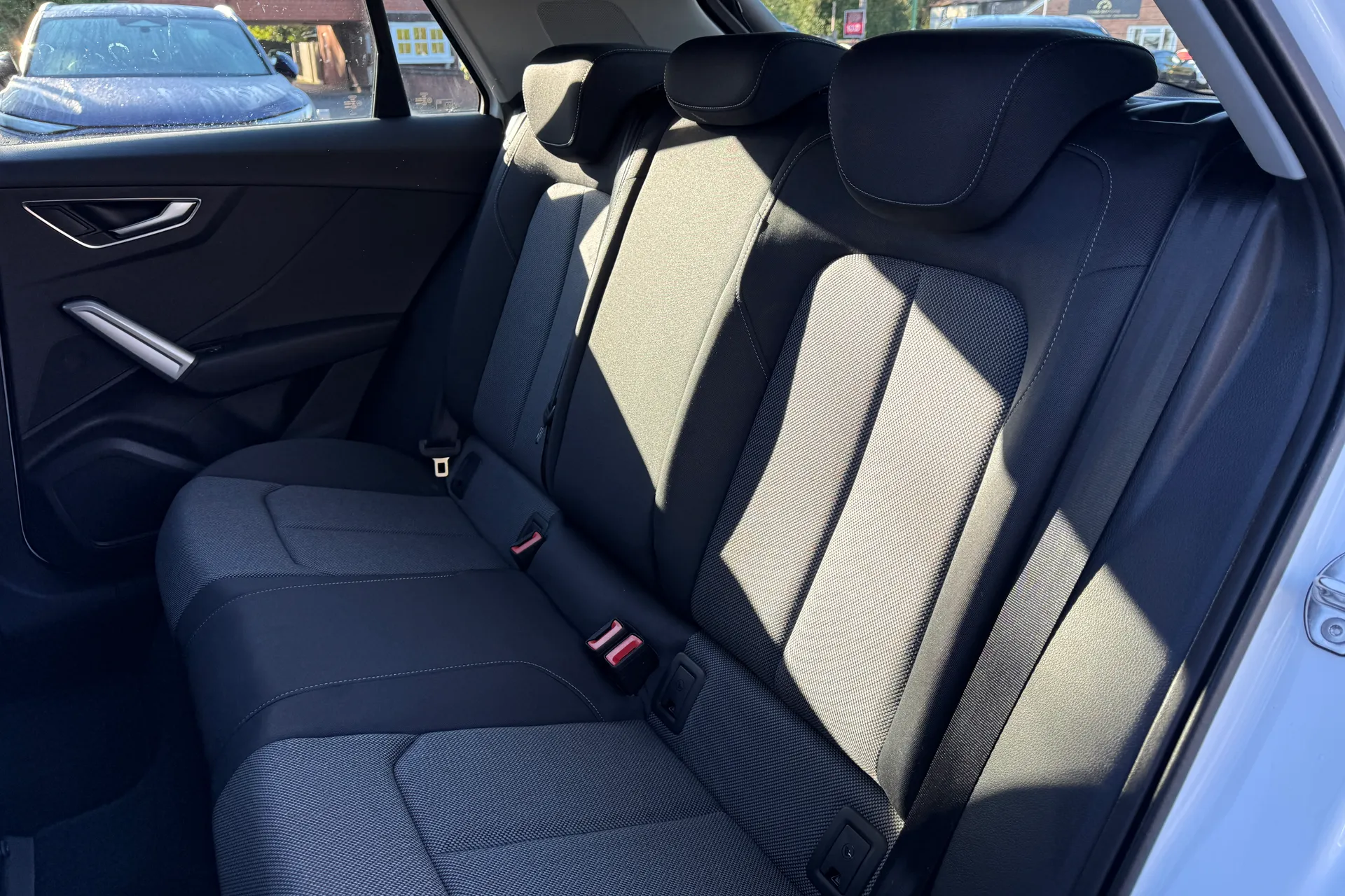 Audi Q2 thumbnail image number 41