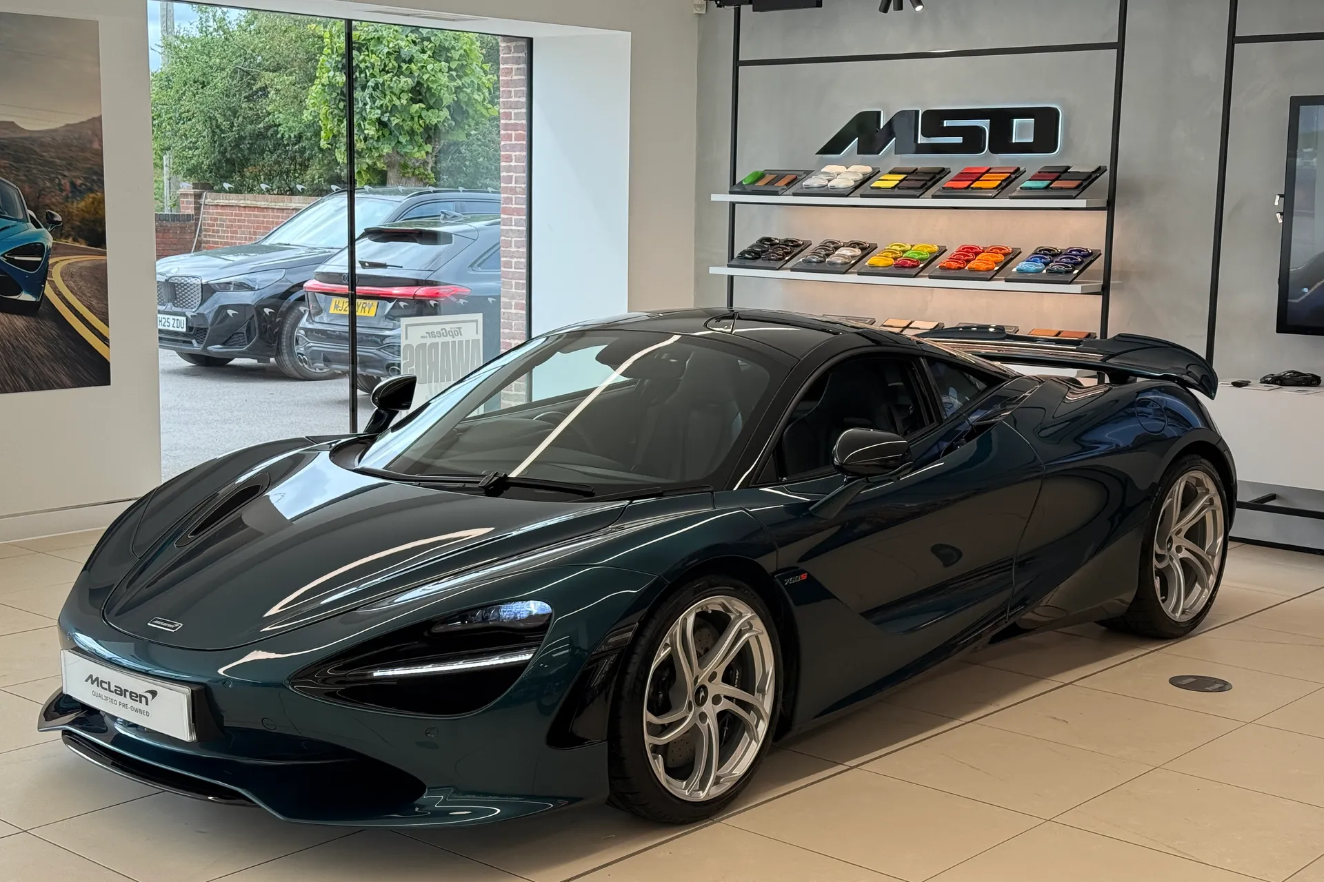 McLaren 750S thumbnail image number 40