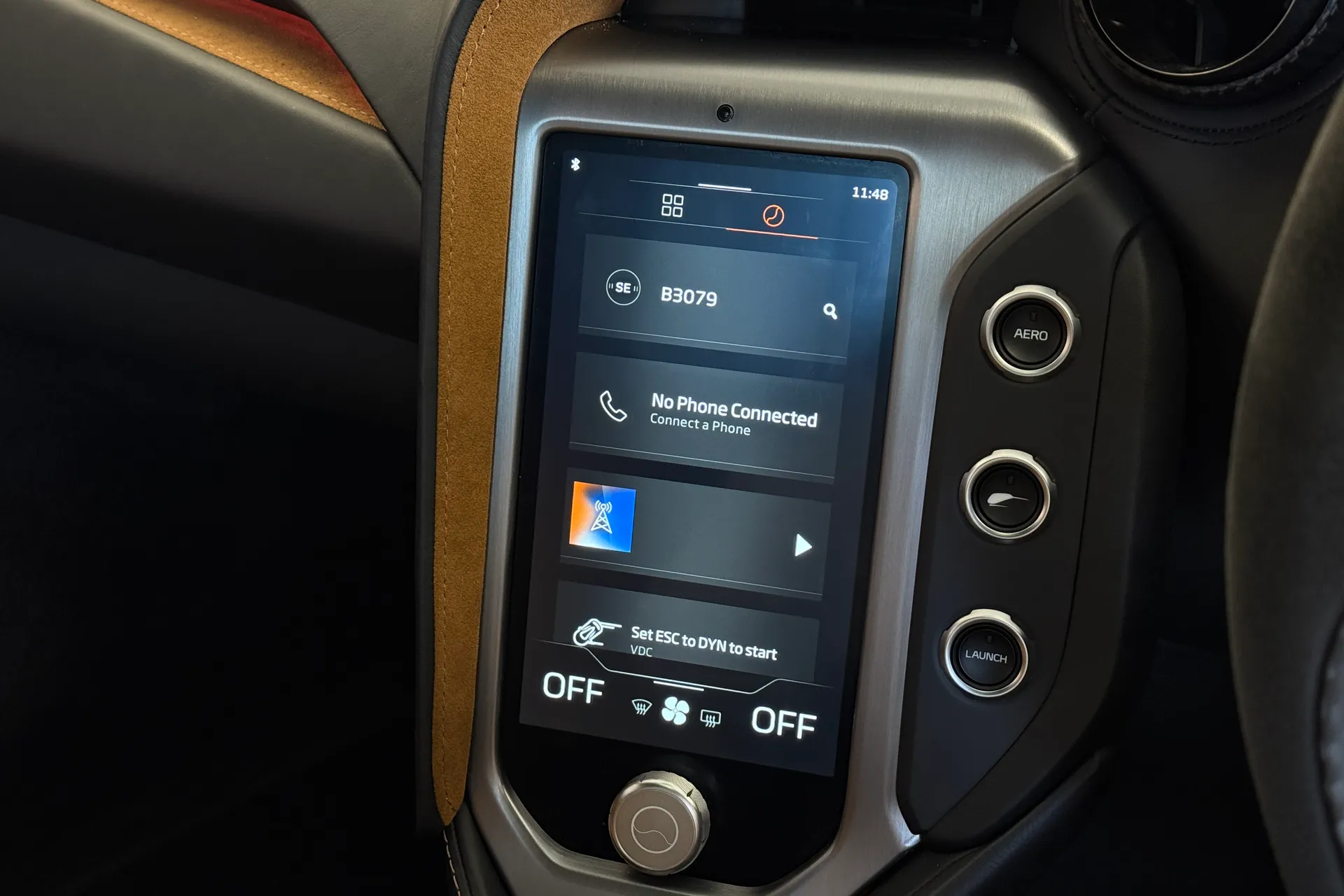 McLaren 750S thumbnail image number 19
