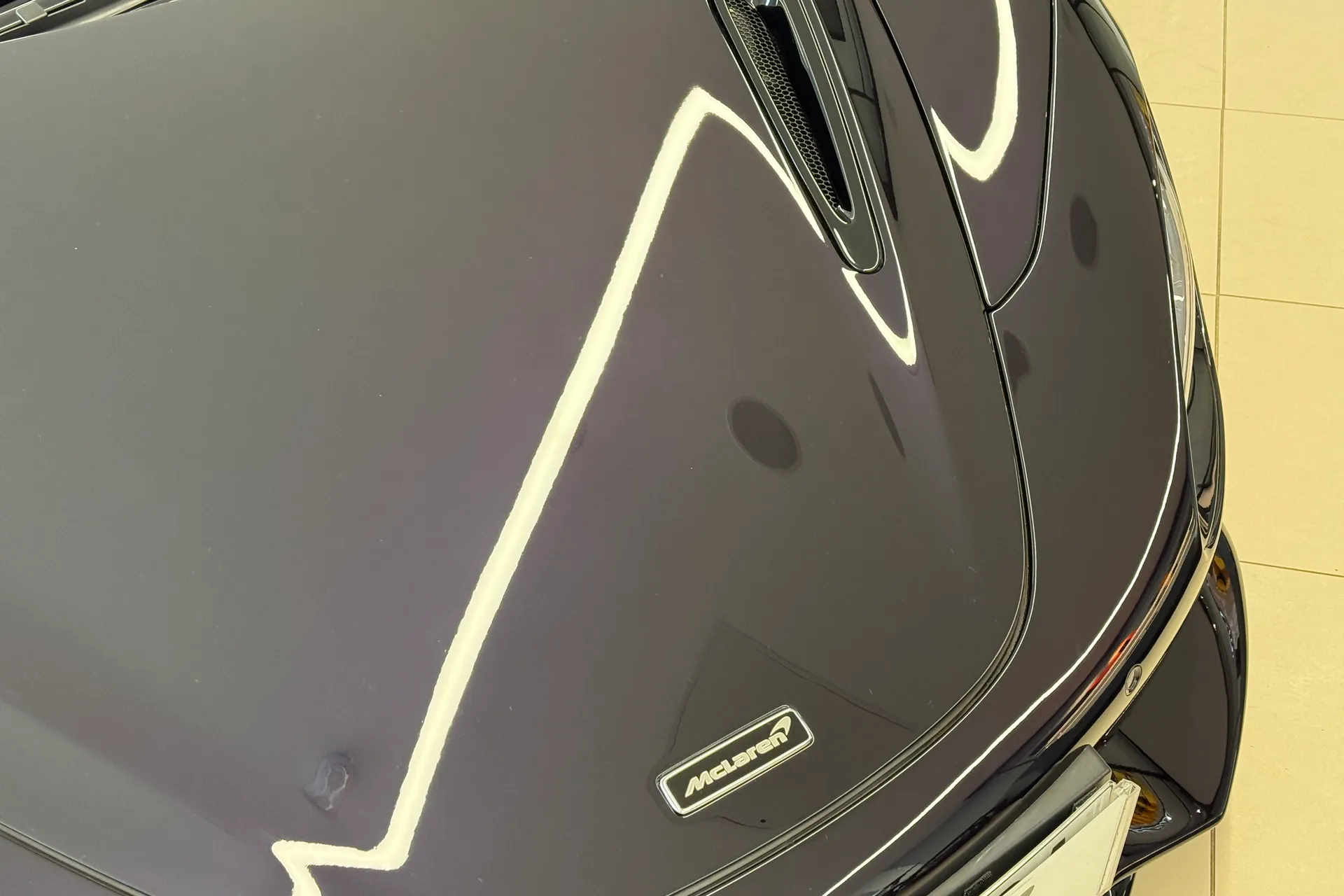 McLaren 750S thumbnail image number 11