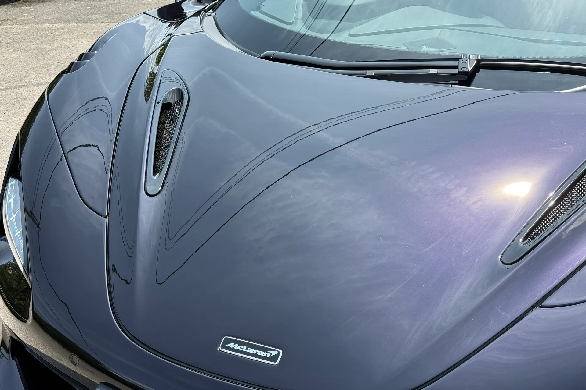 McLaren 750S thumbnail image number 45