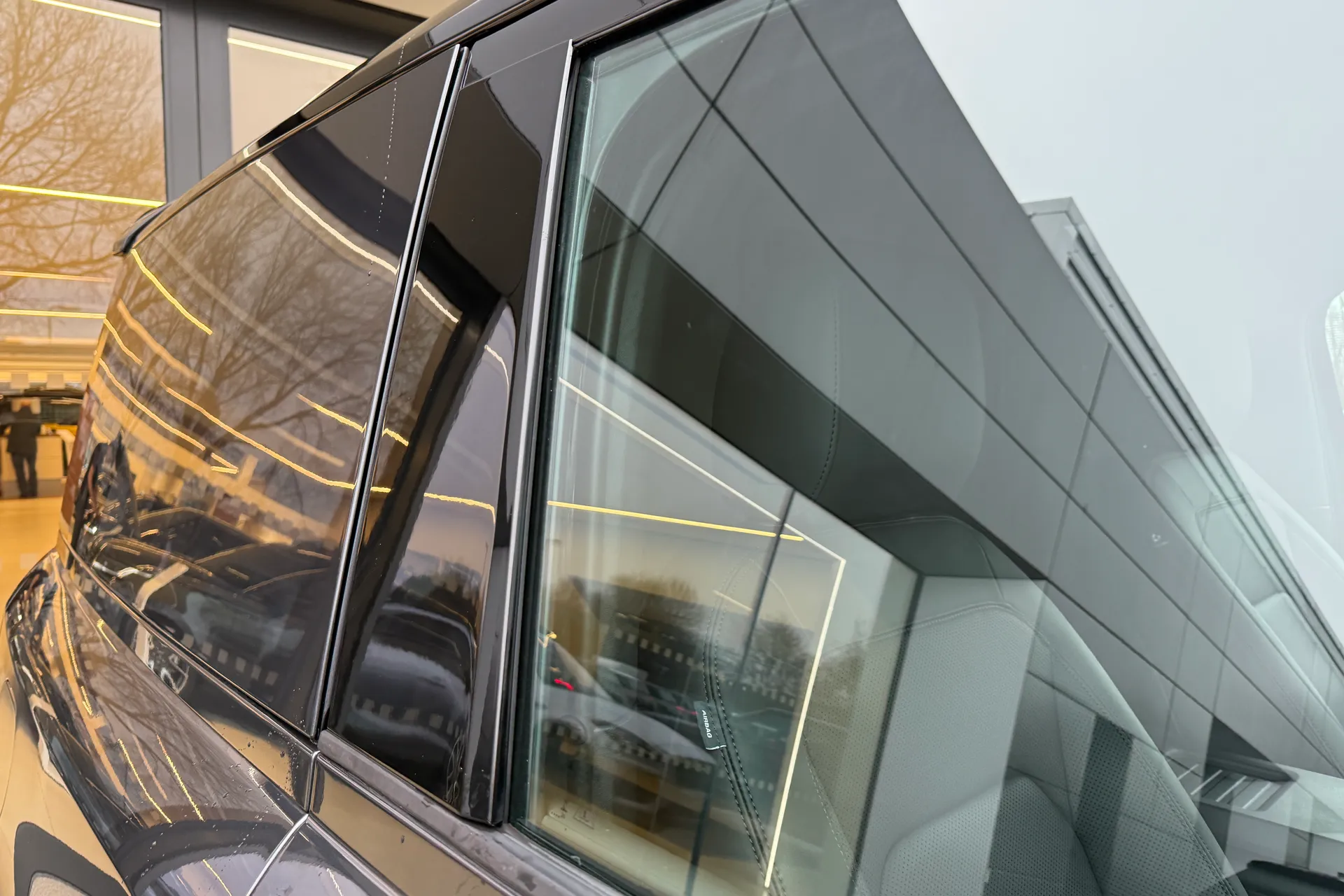 LAND ROVER DEFENDER thumbnail image number 21