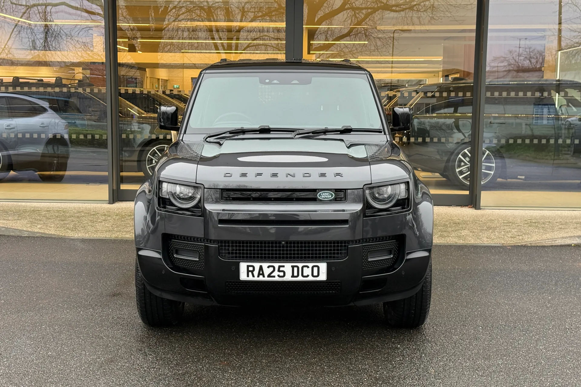 LAND ROVER DEFENDER thumbnail image number 6