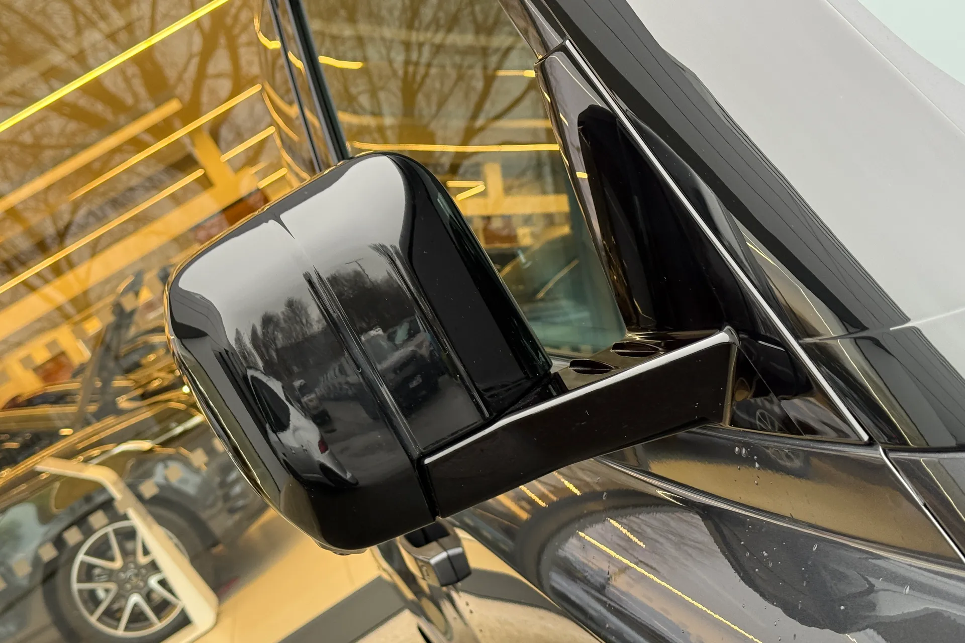 LAND ROVER DEFENDER thumbnail image number 41