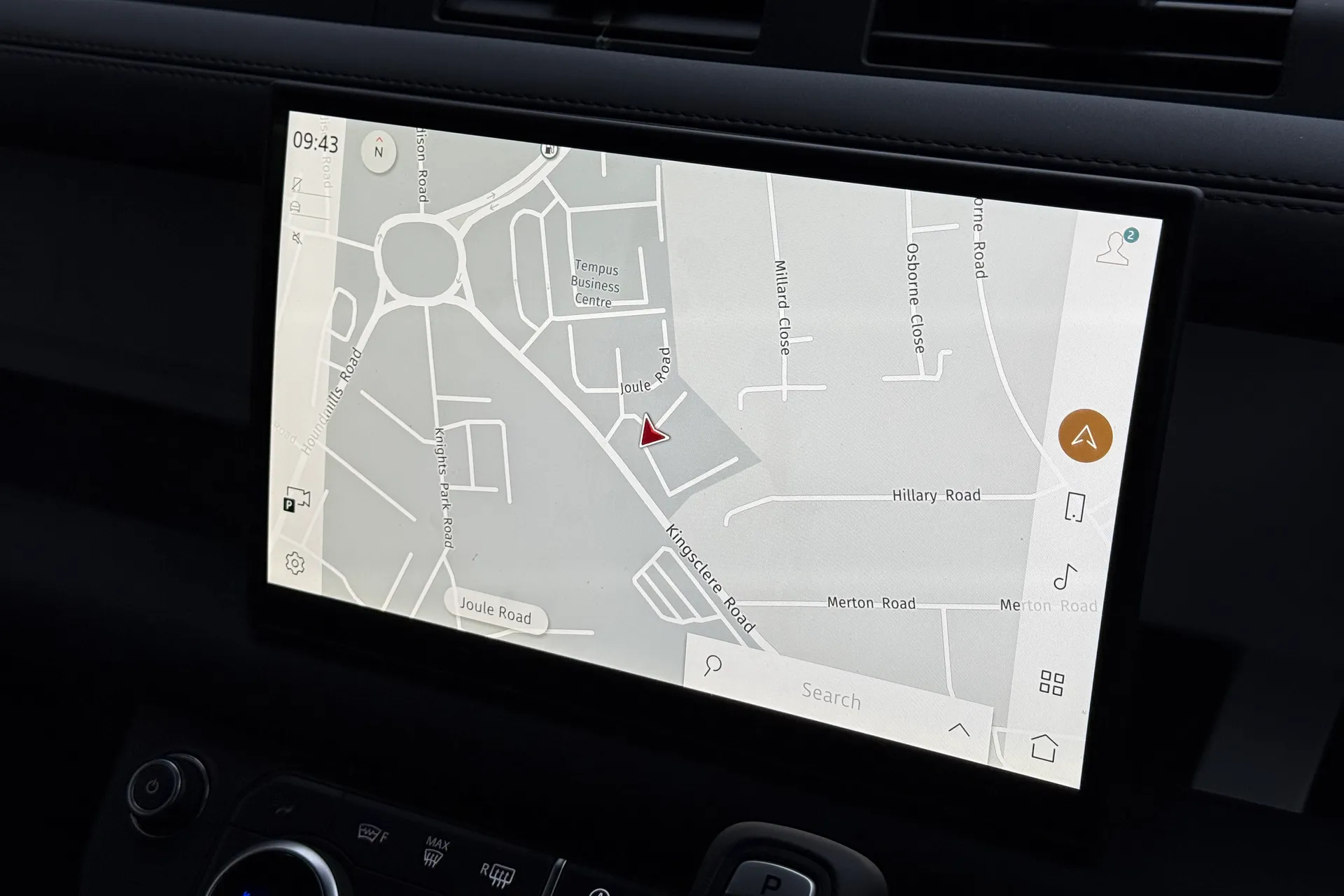 LAND ROVER DEFENDER thumbnail image number 28