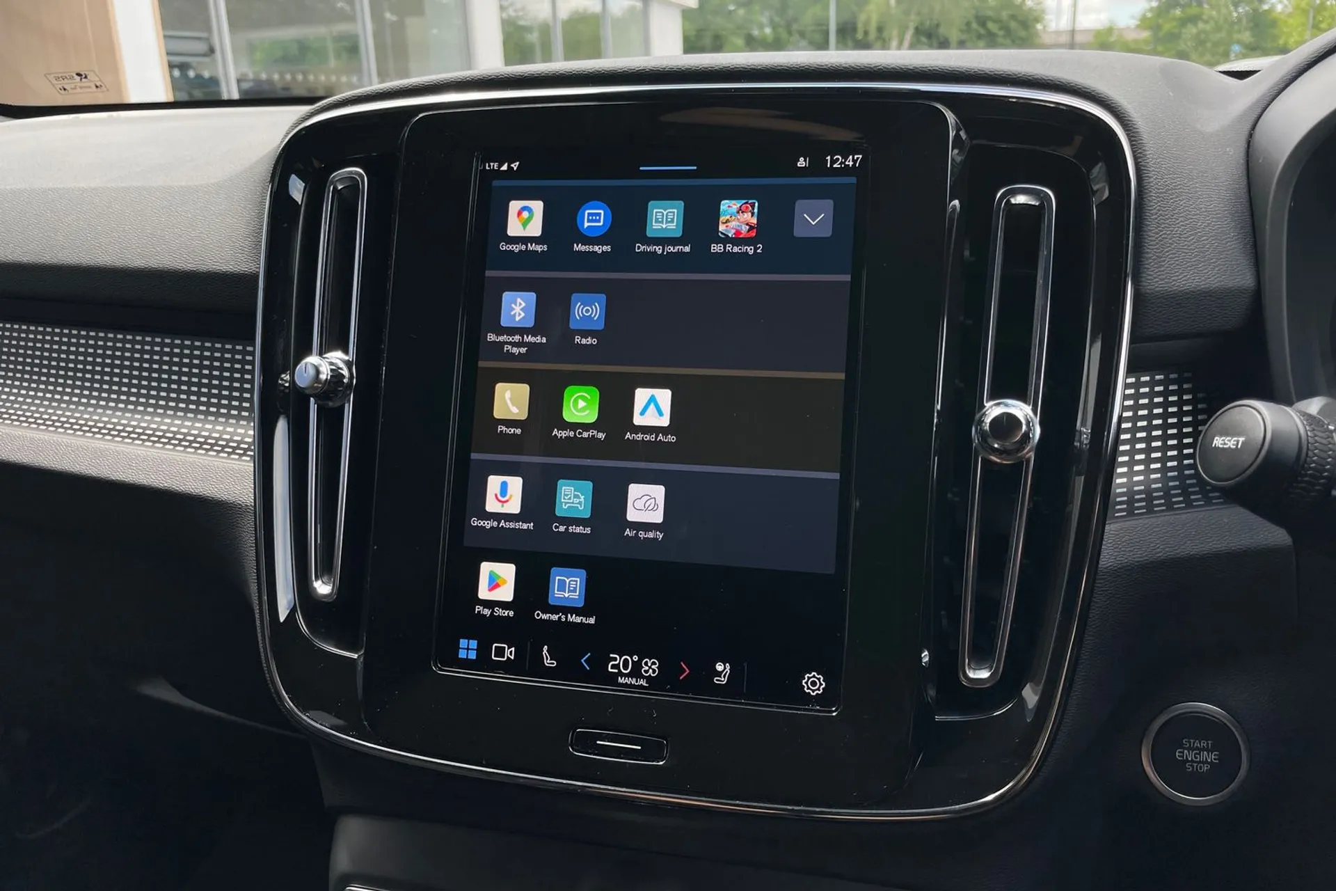 Volvo XC40 thumbnail image number 40