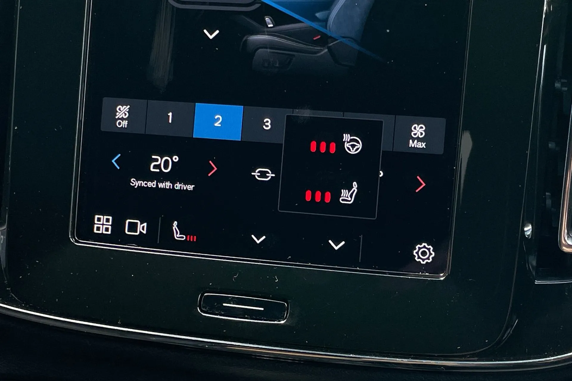 Volvo XC40 thumbnail image number 39