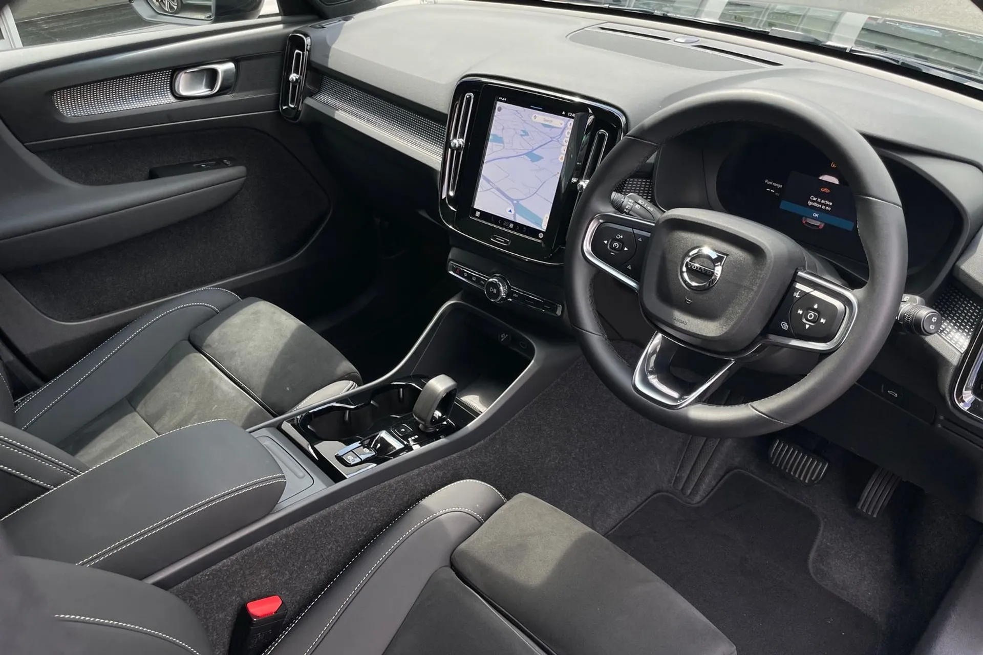 Volvo XC40 thumbnail image number 5