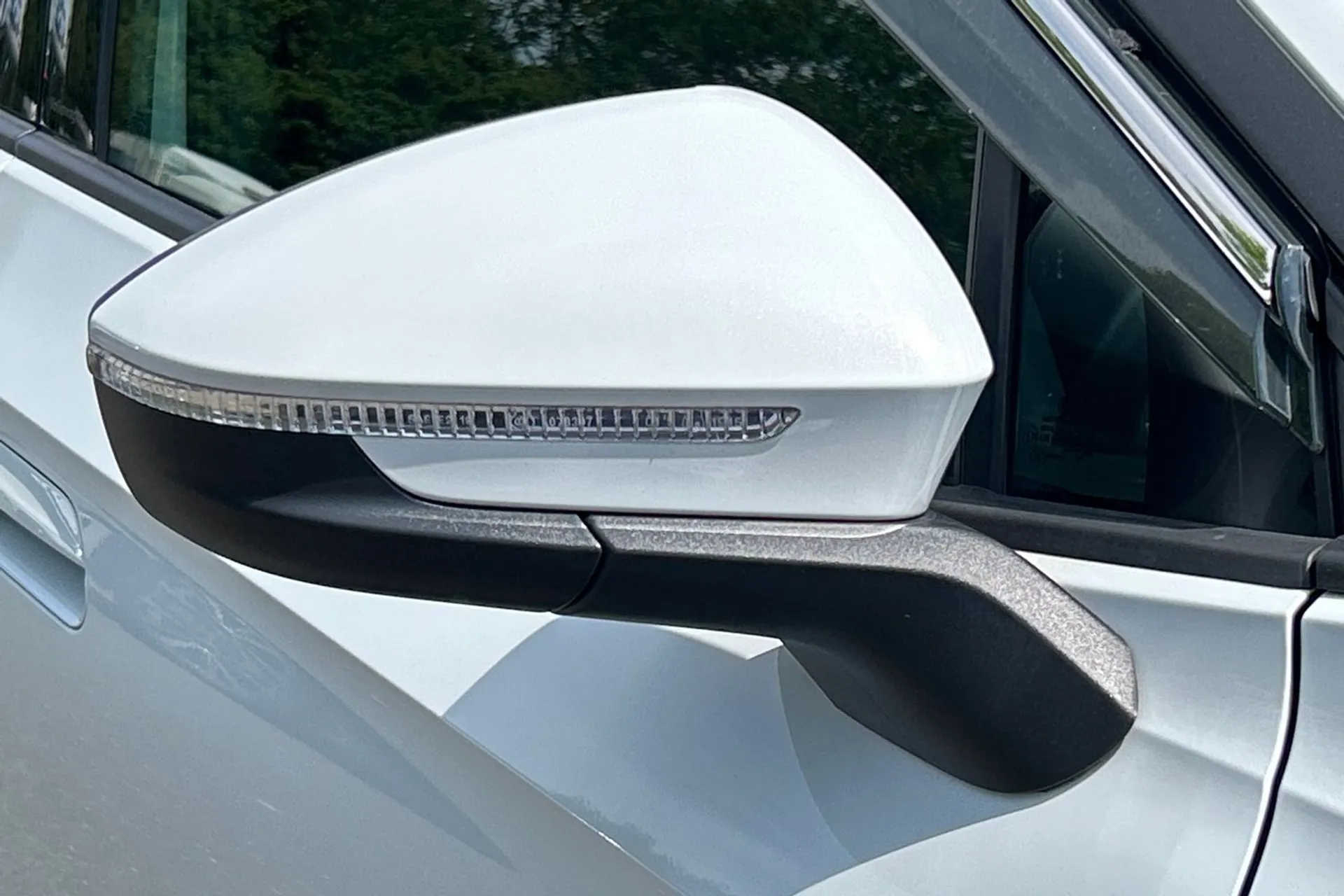 VOLKSWAGEN ID.4 thumbnail image number 55