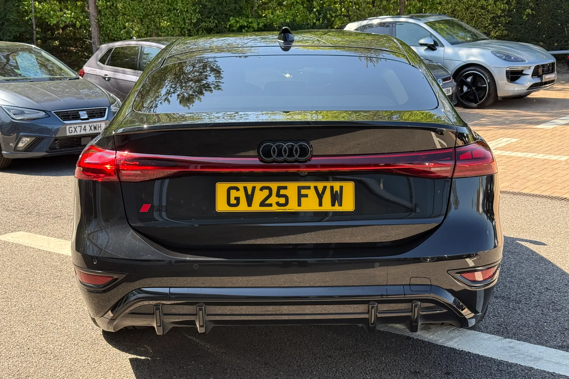 Audi A6 thumbnail image number 42