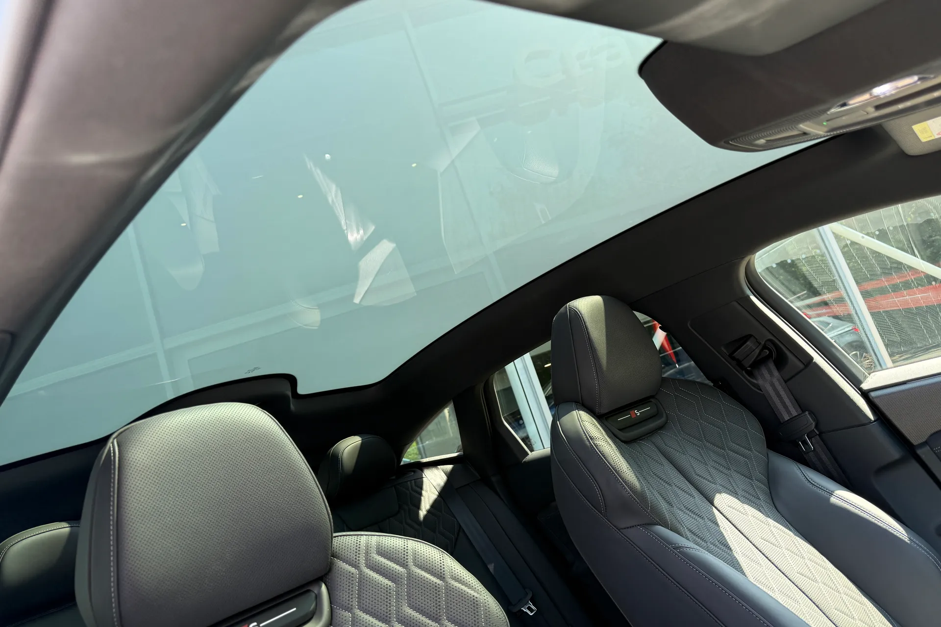 Audi A6 thumbnail image number 38