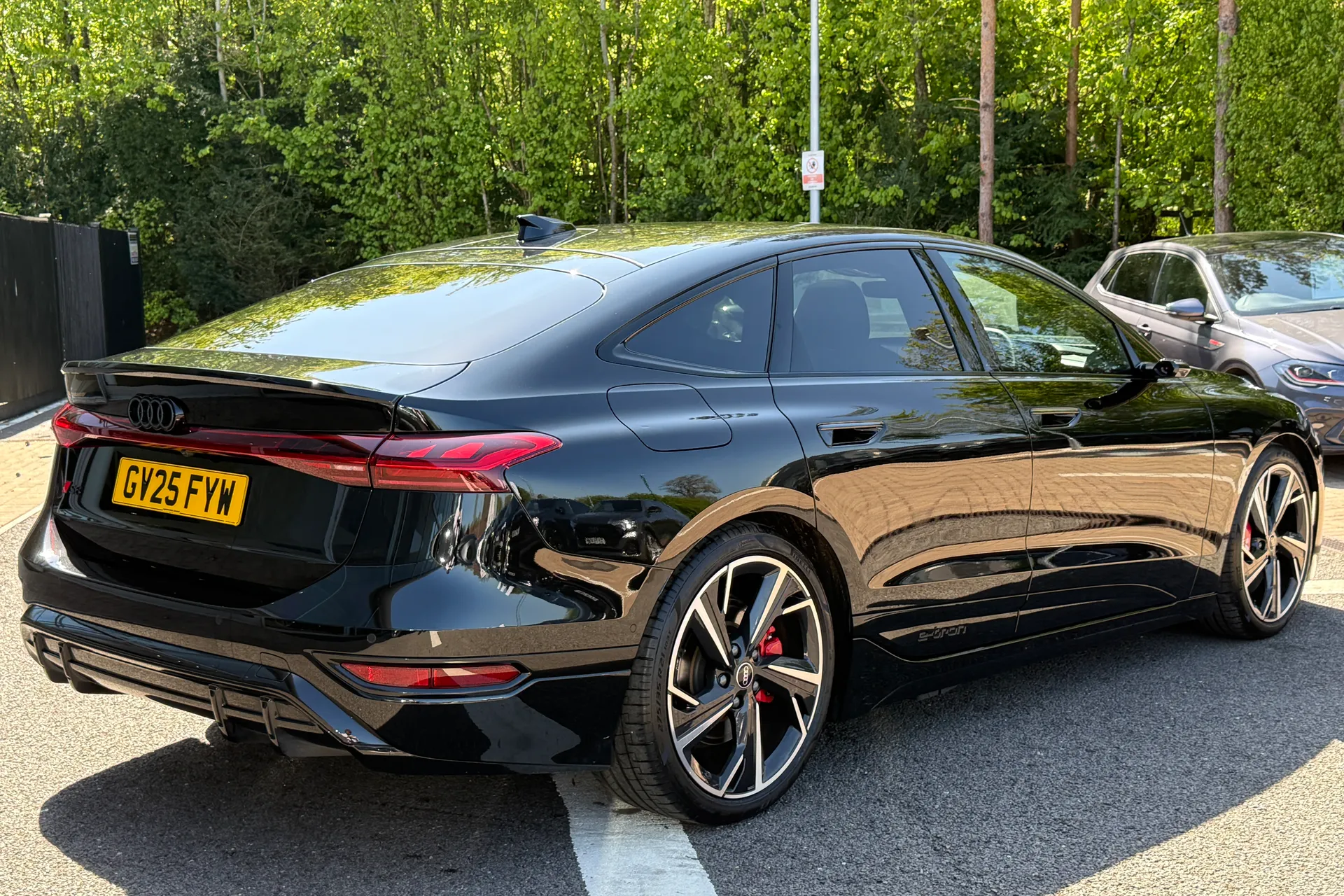 Audi A6 thumbnail image number 39