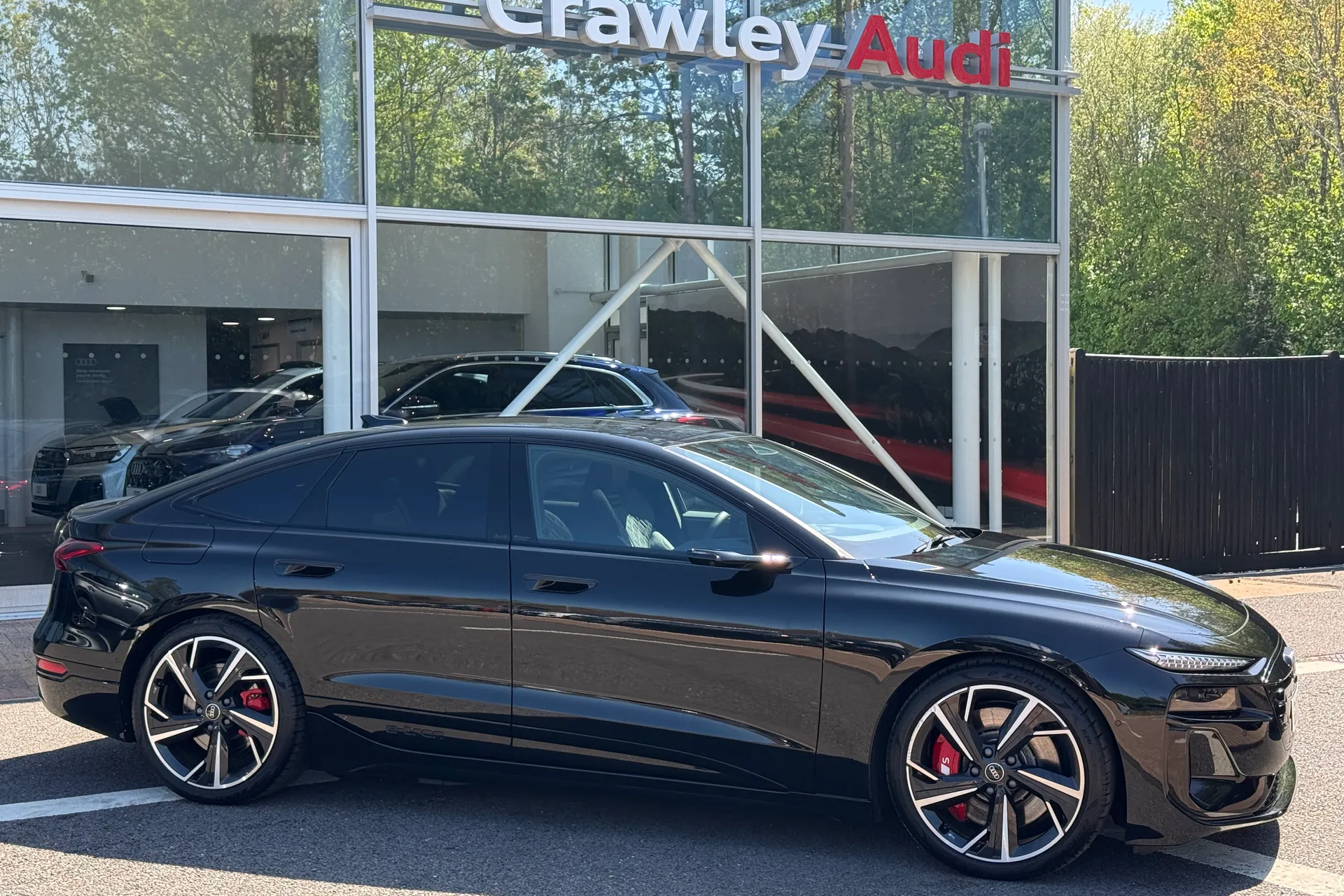 Audi A6 thumbnail image number 2