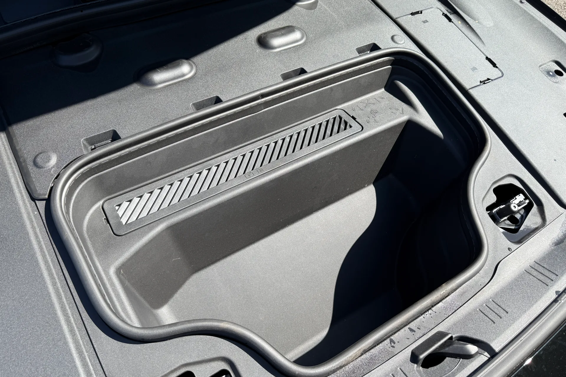 Audi A6 thumbnail image number 55