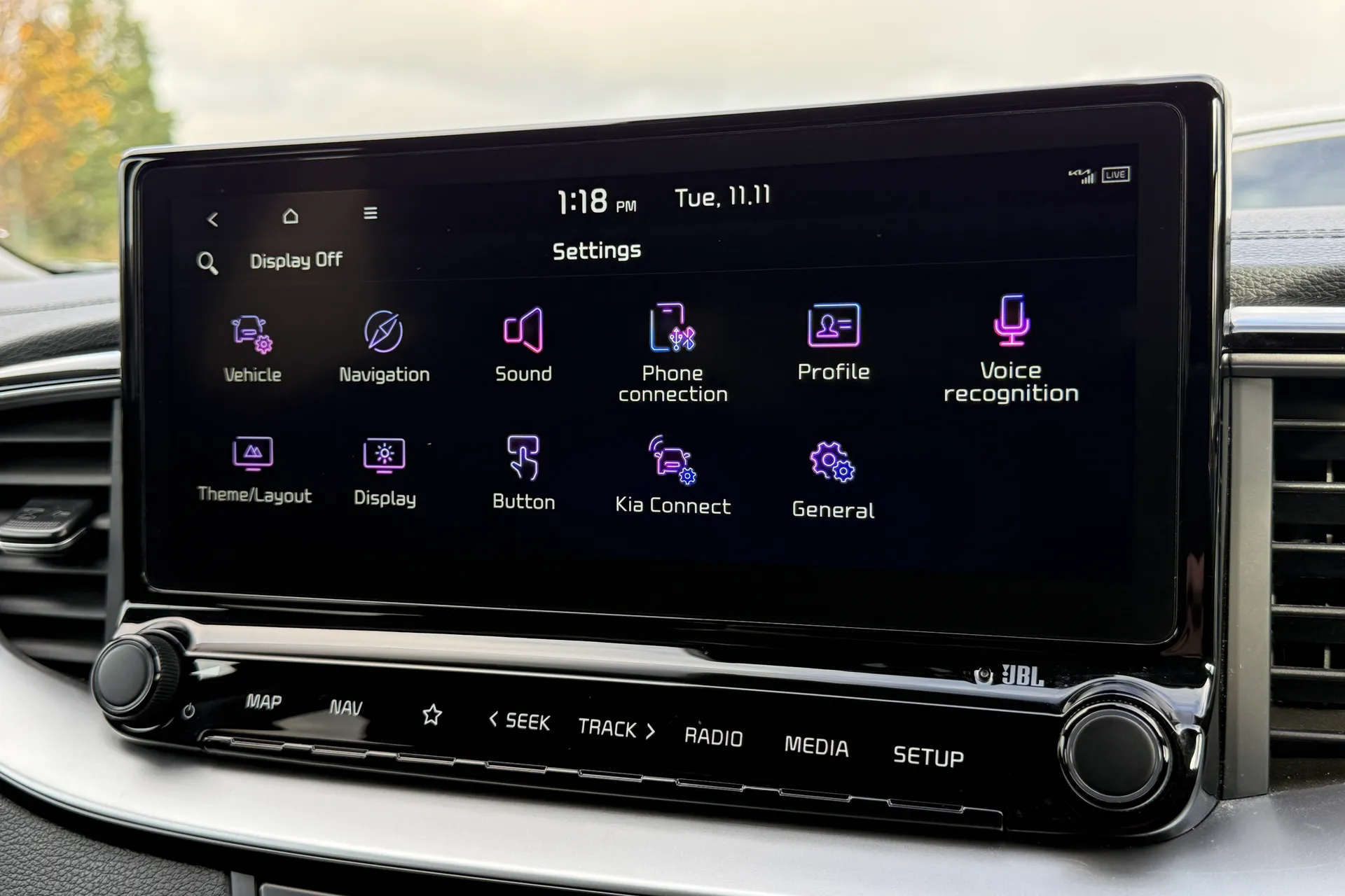 KIA XCEED thumbnail image number 12