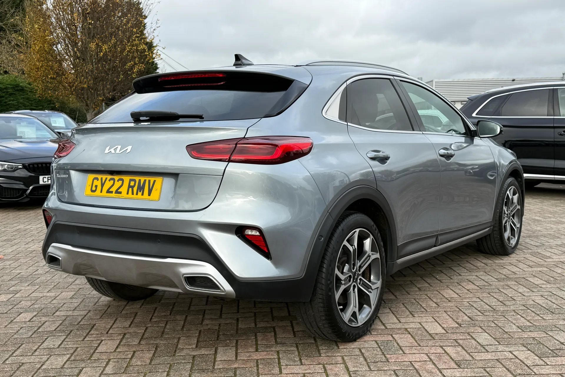 KIA XCEED thumbnail image number 31