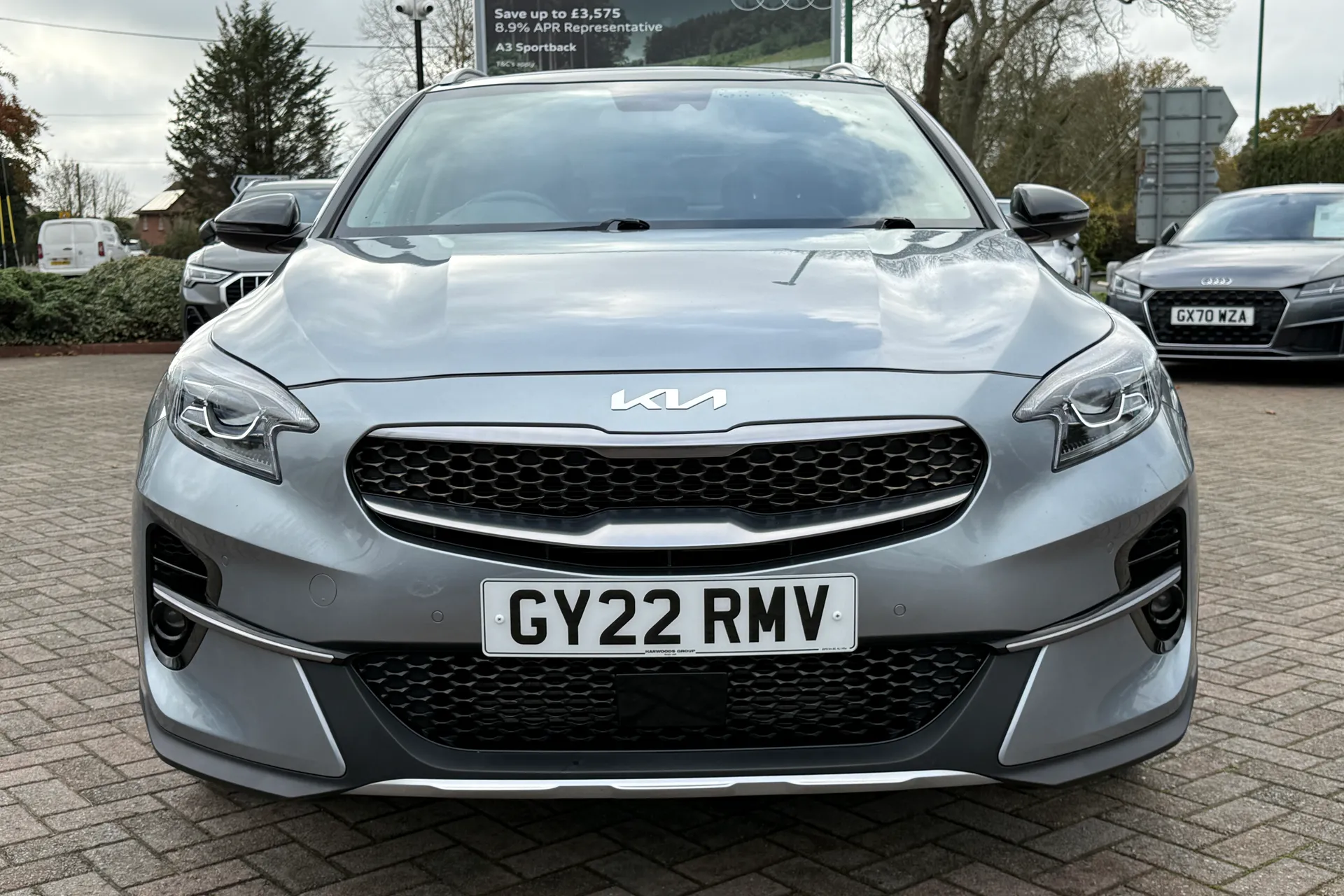 KIA XCEED thumbnail image number 25