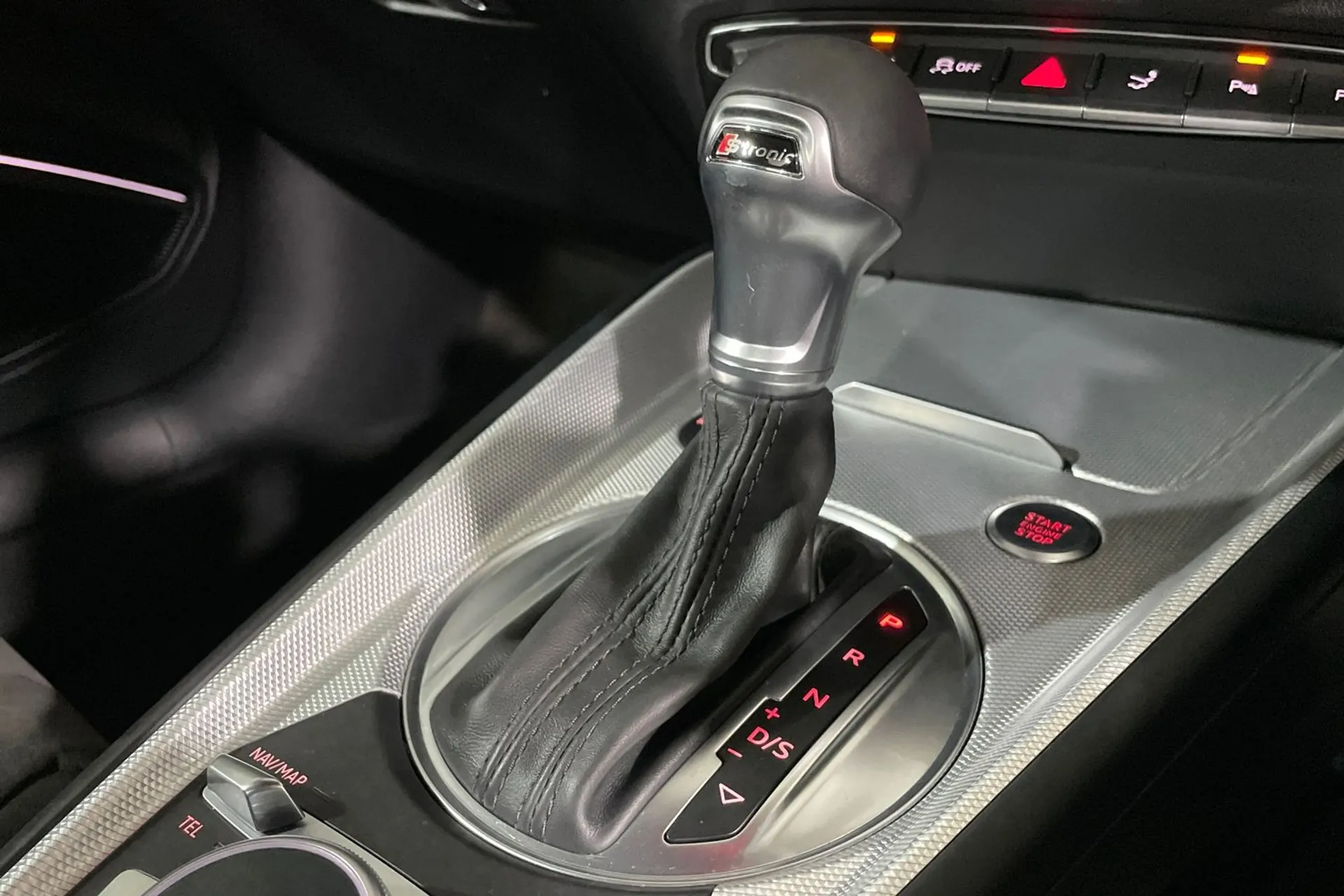 Audi TT thumbnail image number 33