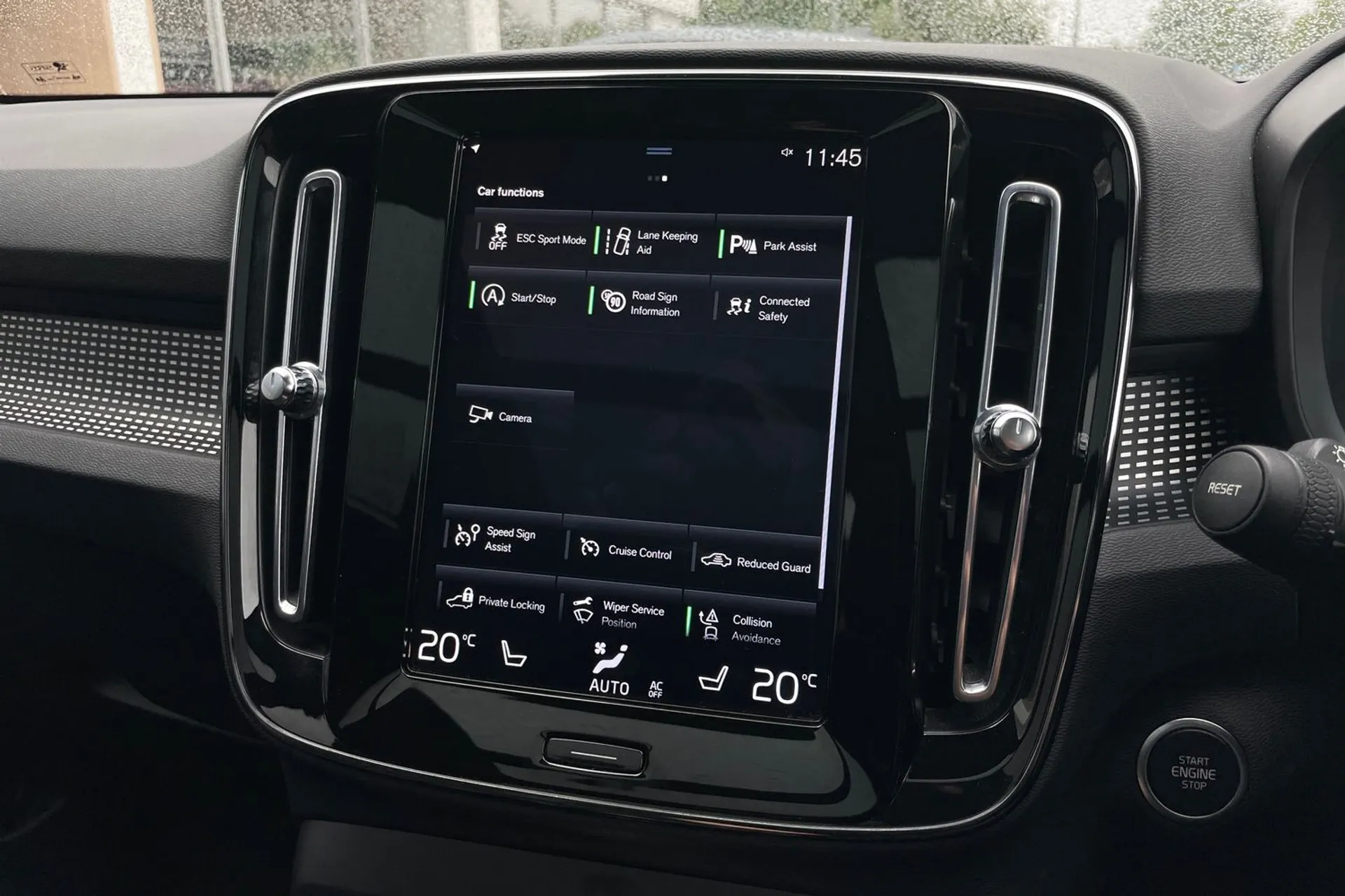 Volvo XC40 thumbnail image number 40