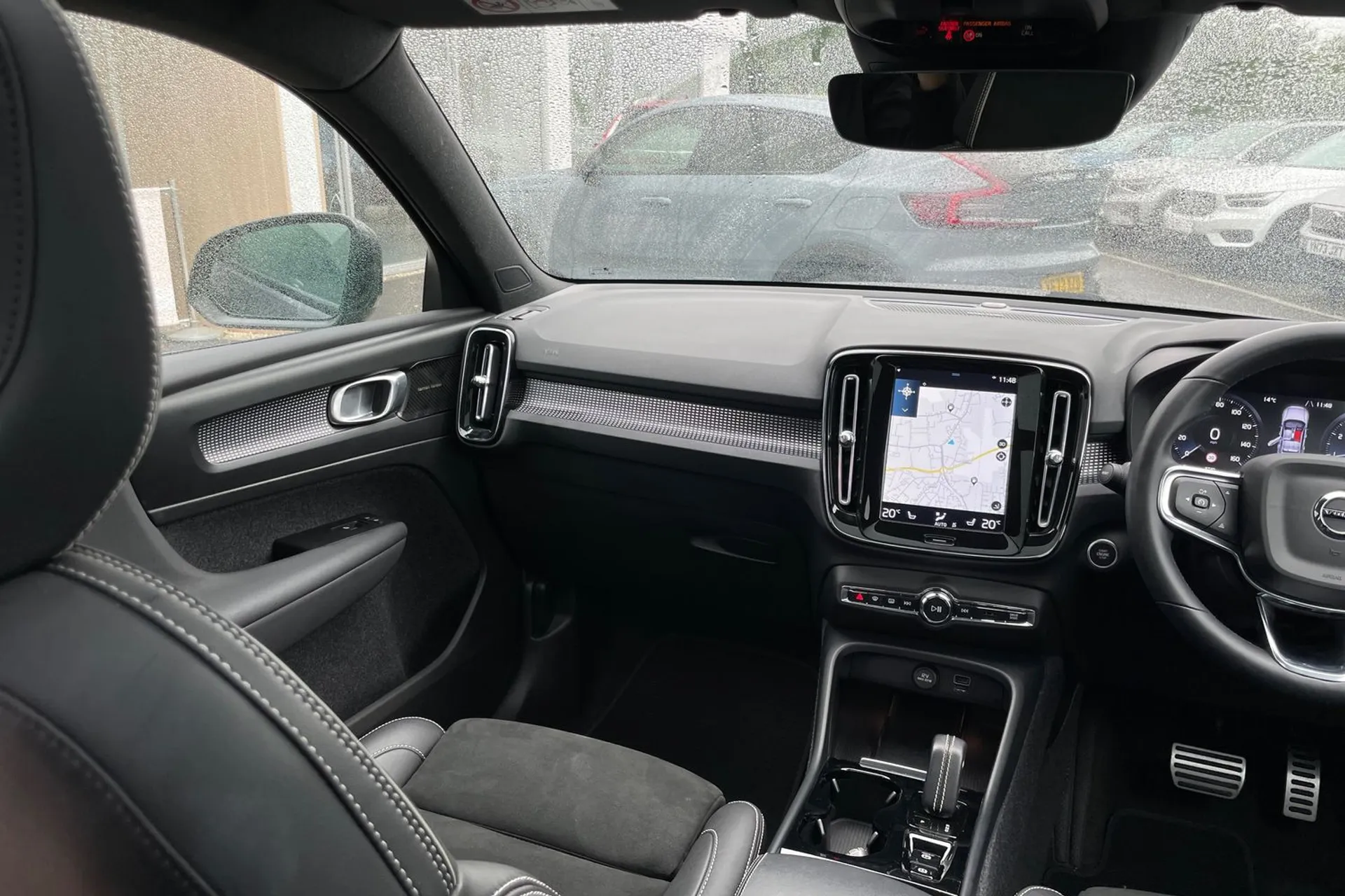 Volvo XC40 thumbnail image number 31