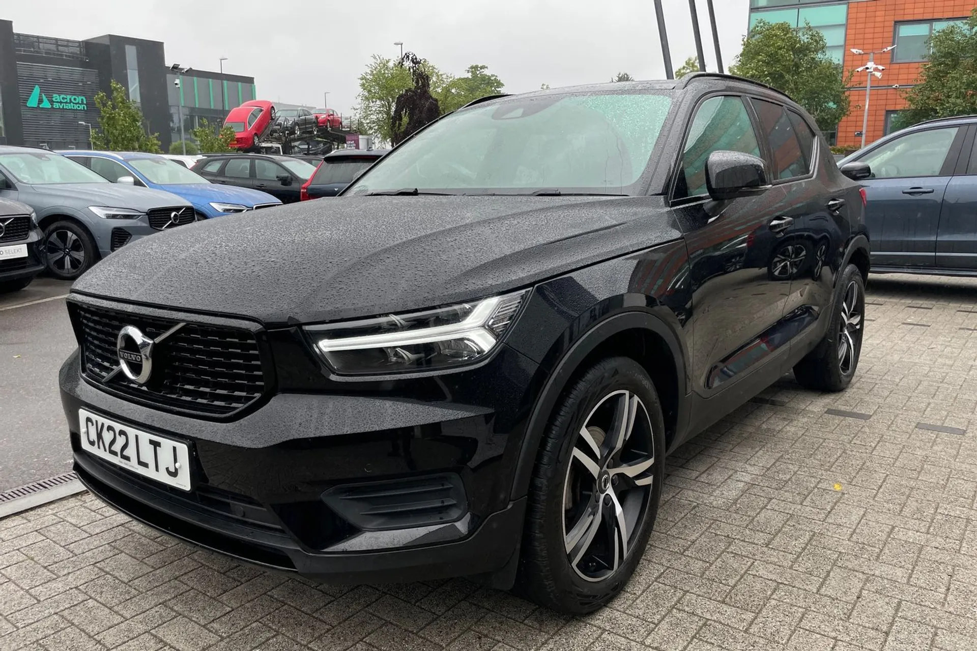 Volvo XC40 thumbnail image number 11