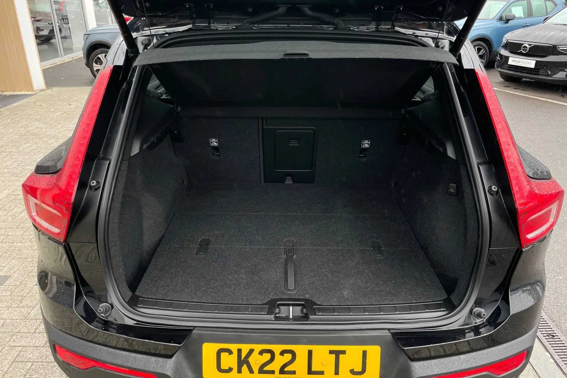 Volvo XC40 thumbnail image number 19