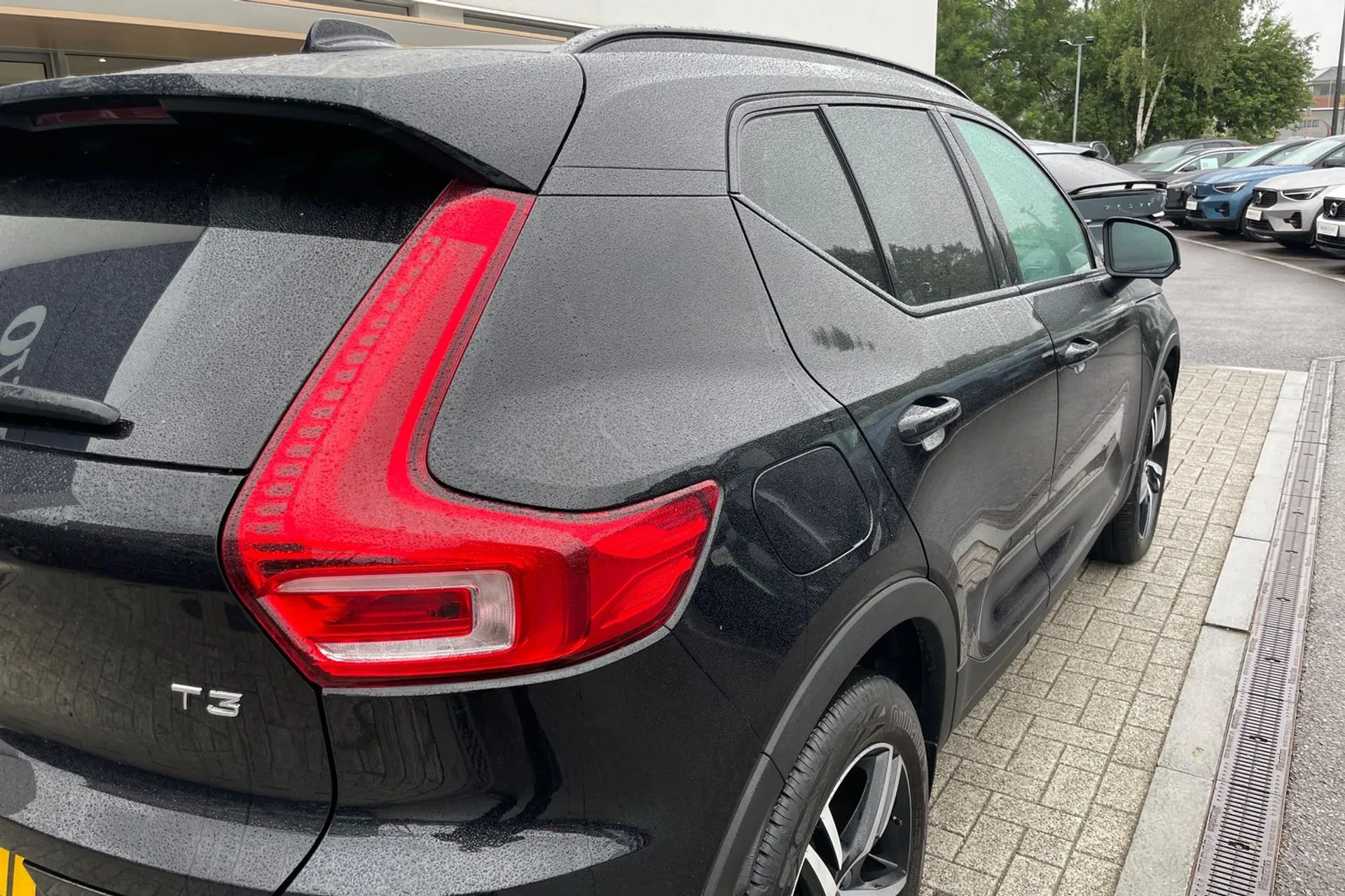 Volvo XC40 thumbnail image number 14