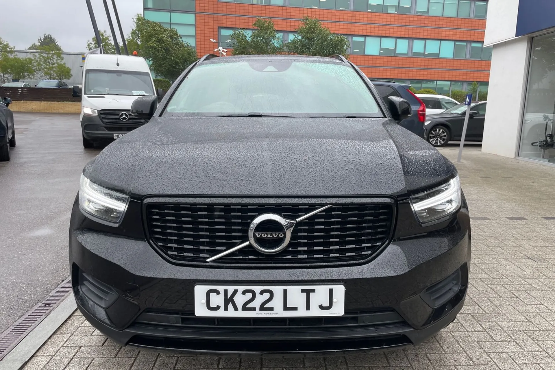 Volvo XC40 thumbnail image number 12