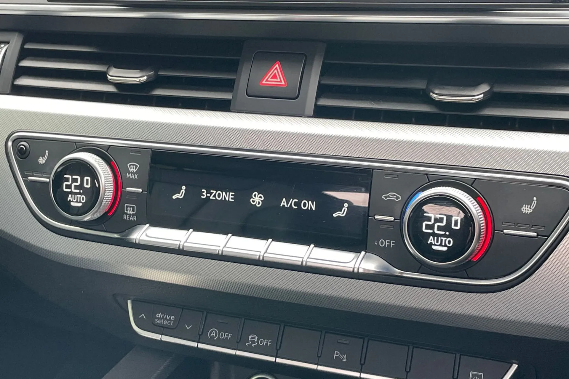 Audi A5 thumbnail image number 25