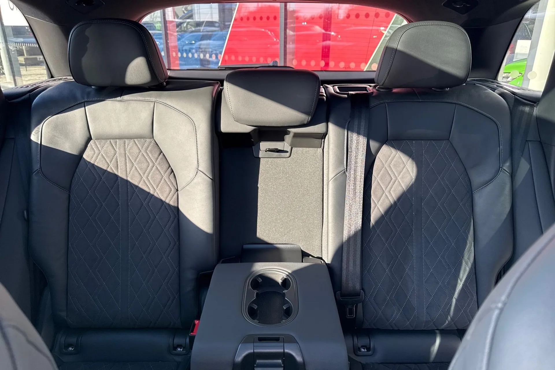 Audi Q5 thumbnail image number 45