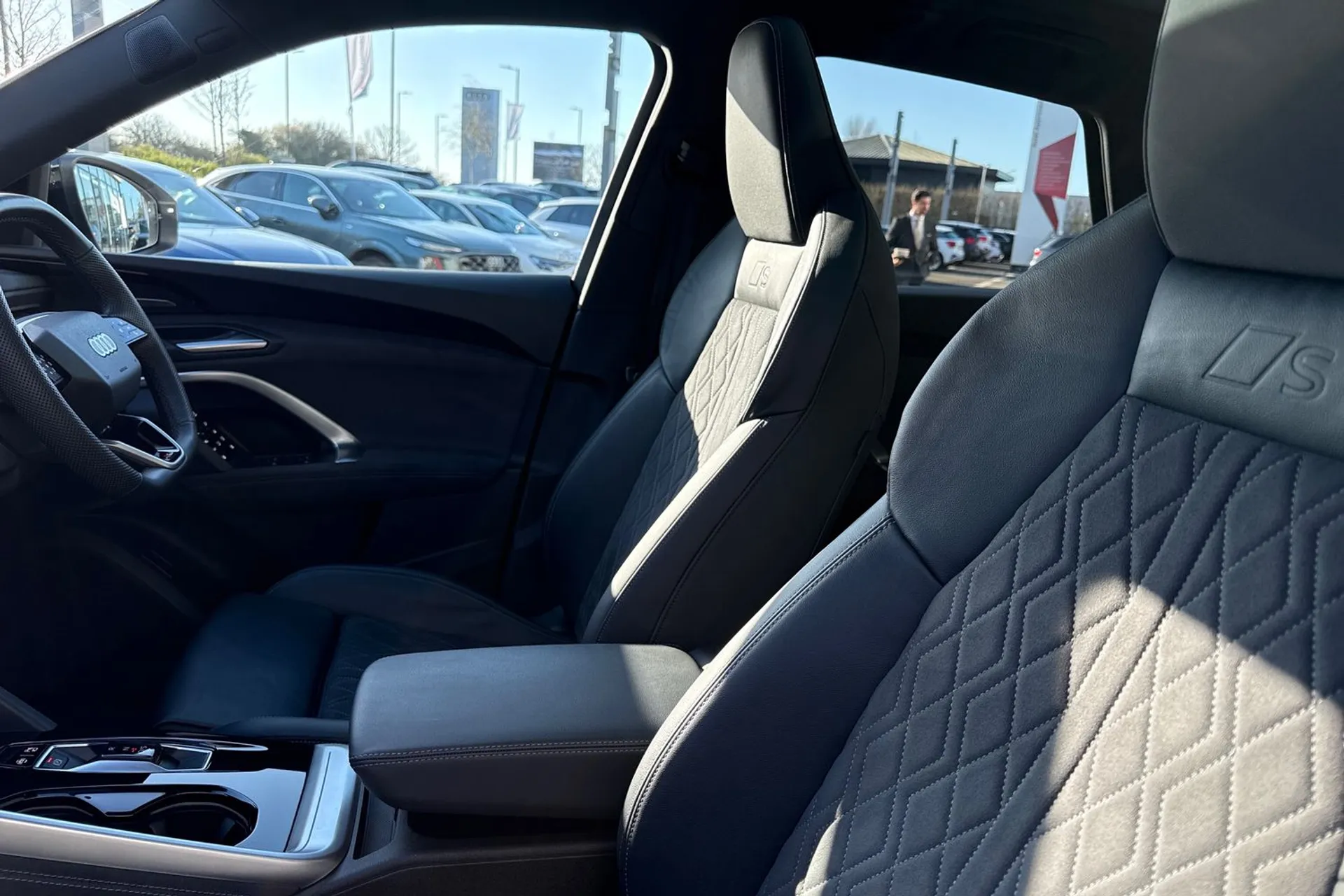 Audi Q5 thumbnail image number 41