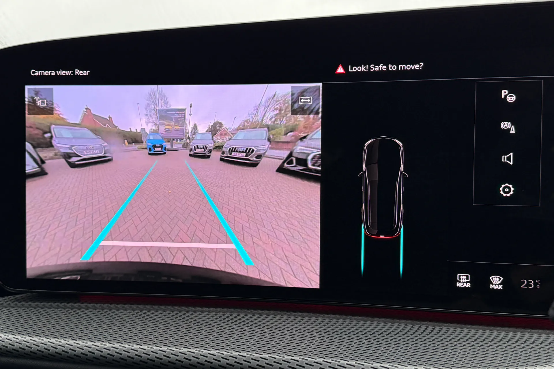 Audi Q5 thumbnail image number 4