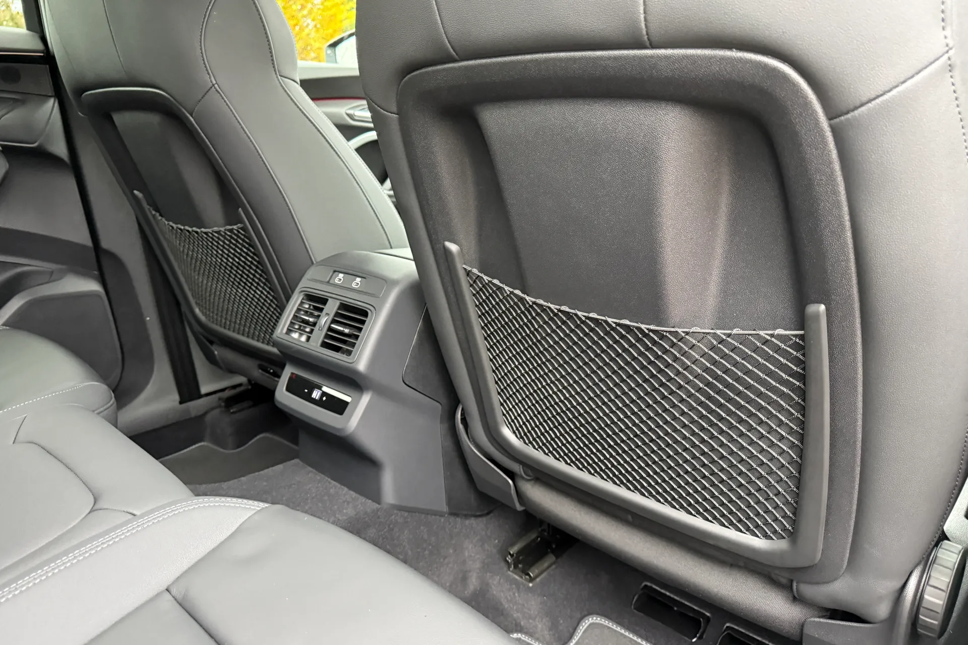 Audi Q5 thumbnail image number 42