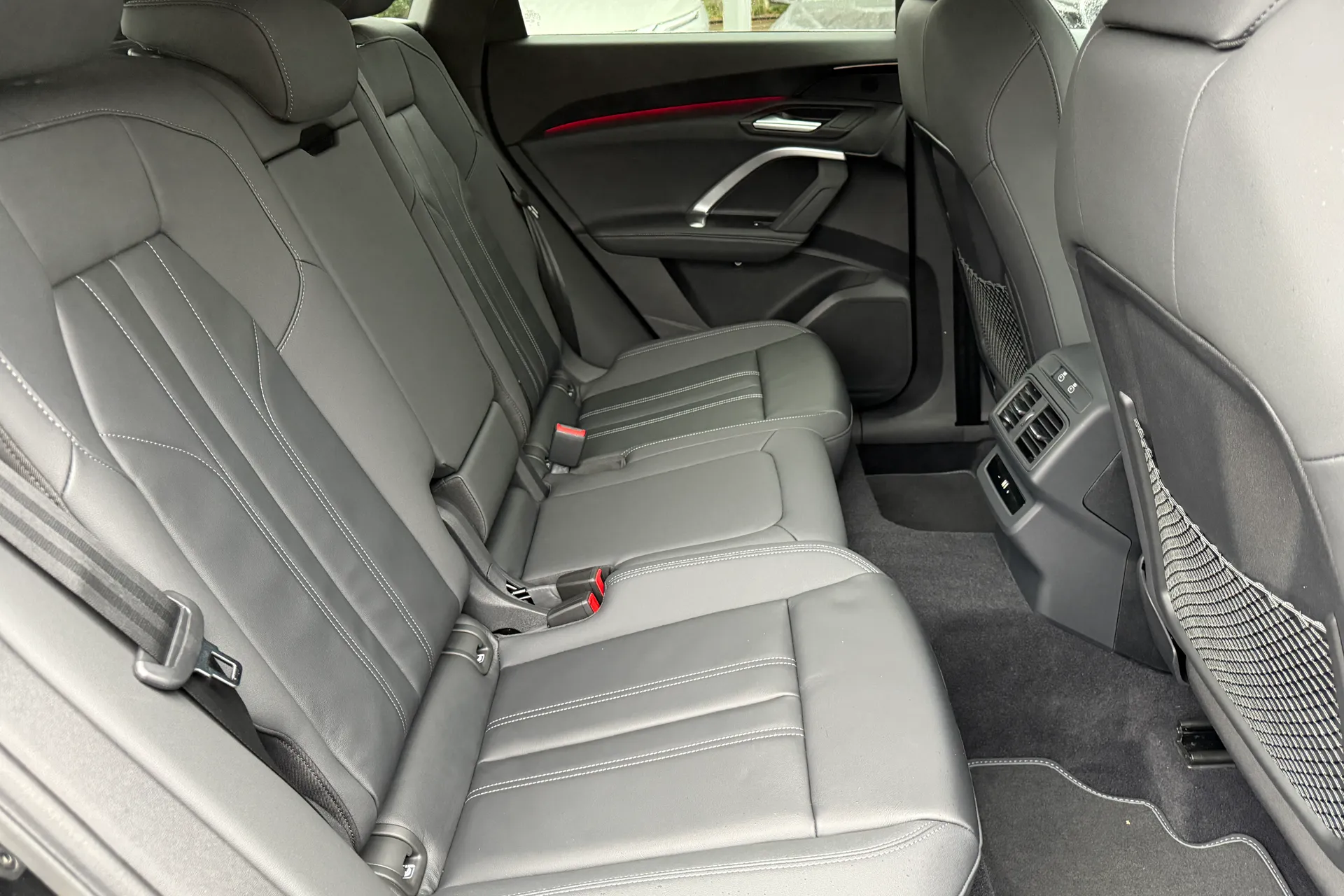 Audi Q5 thumbnail image number 39