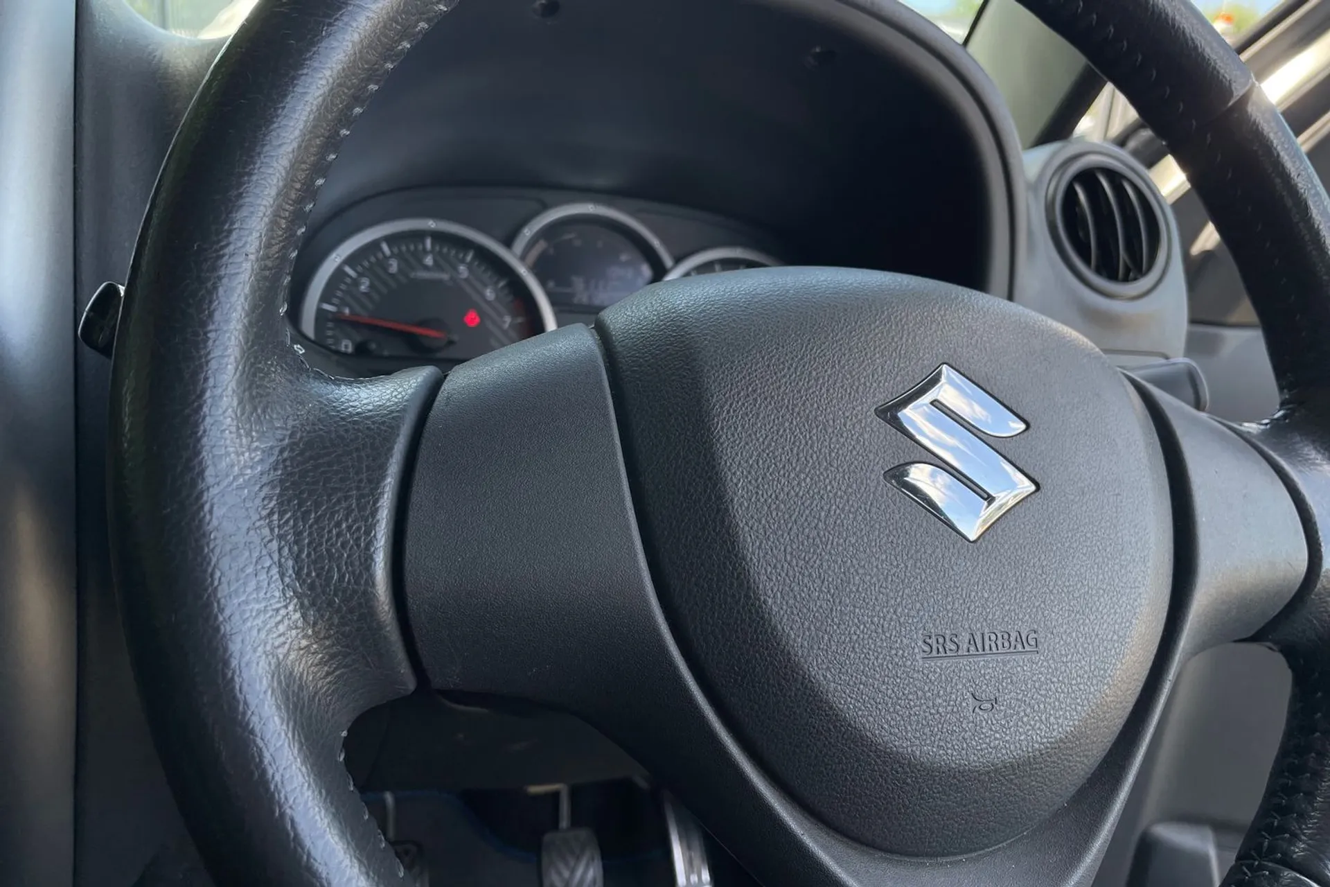 SUZUKI JIMNY thumbnail image number 35