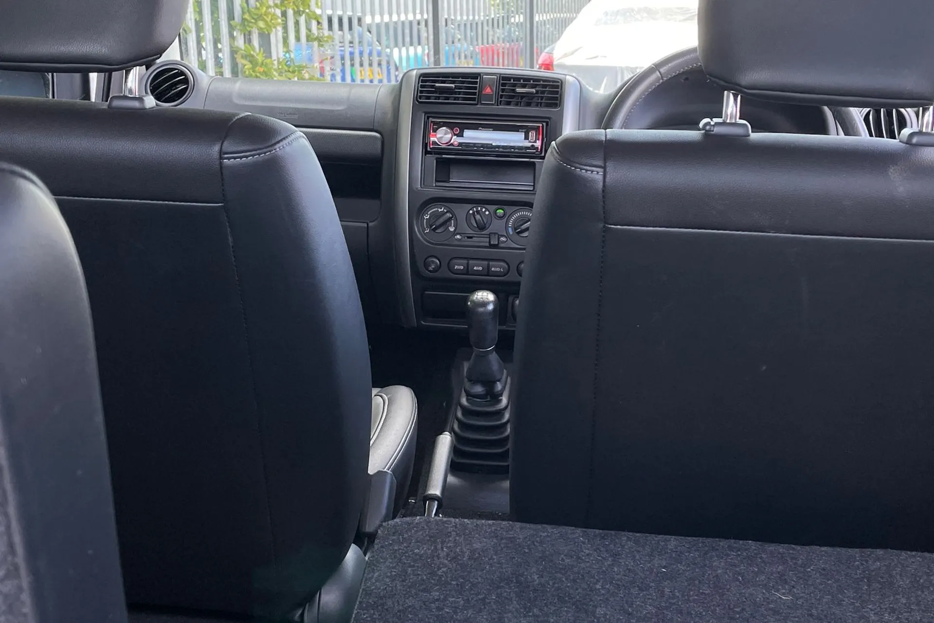 SUZUKI JIMNY thumbnail image number 20