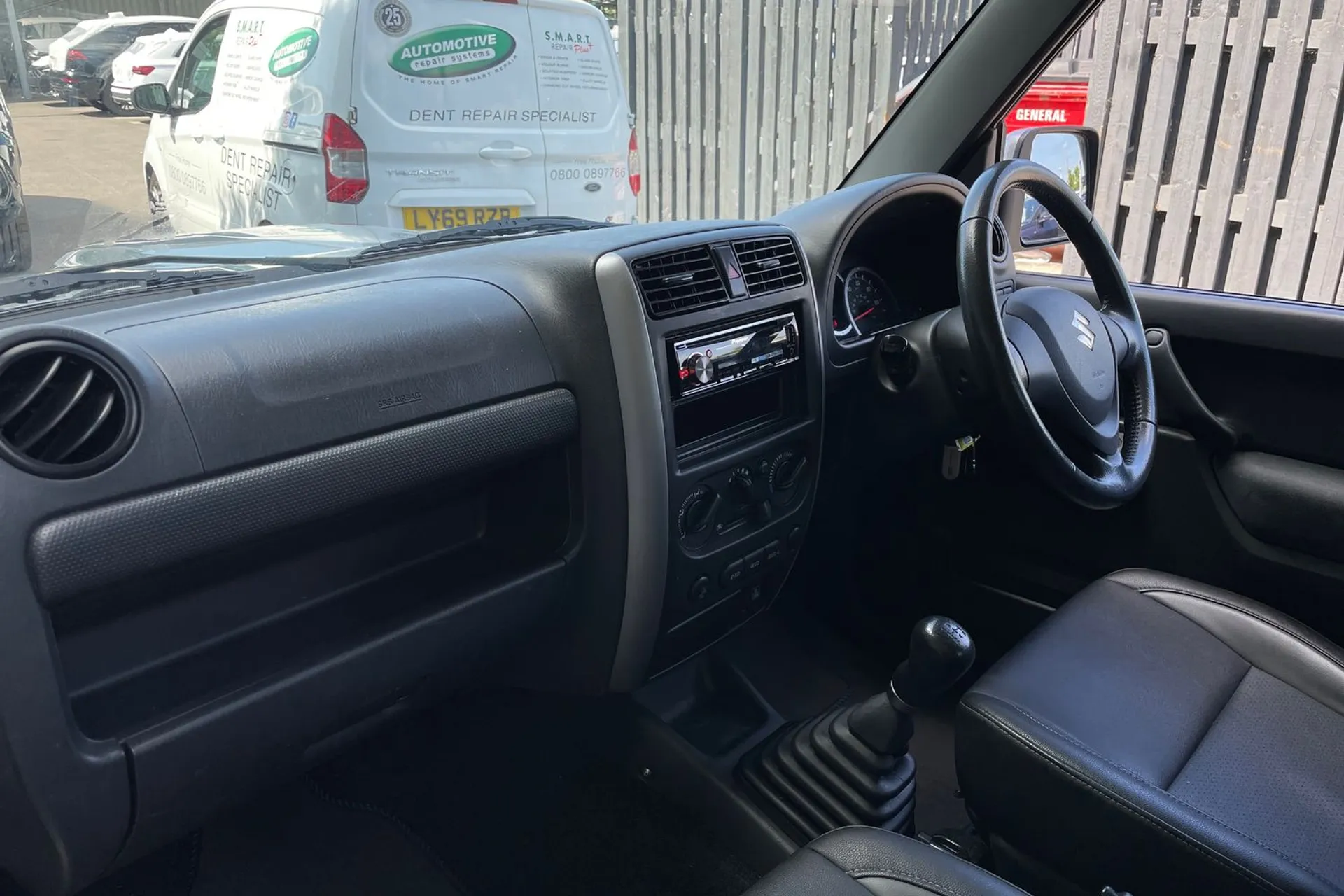 SUZUKI JIMNY thumbnail image number 26