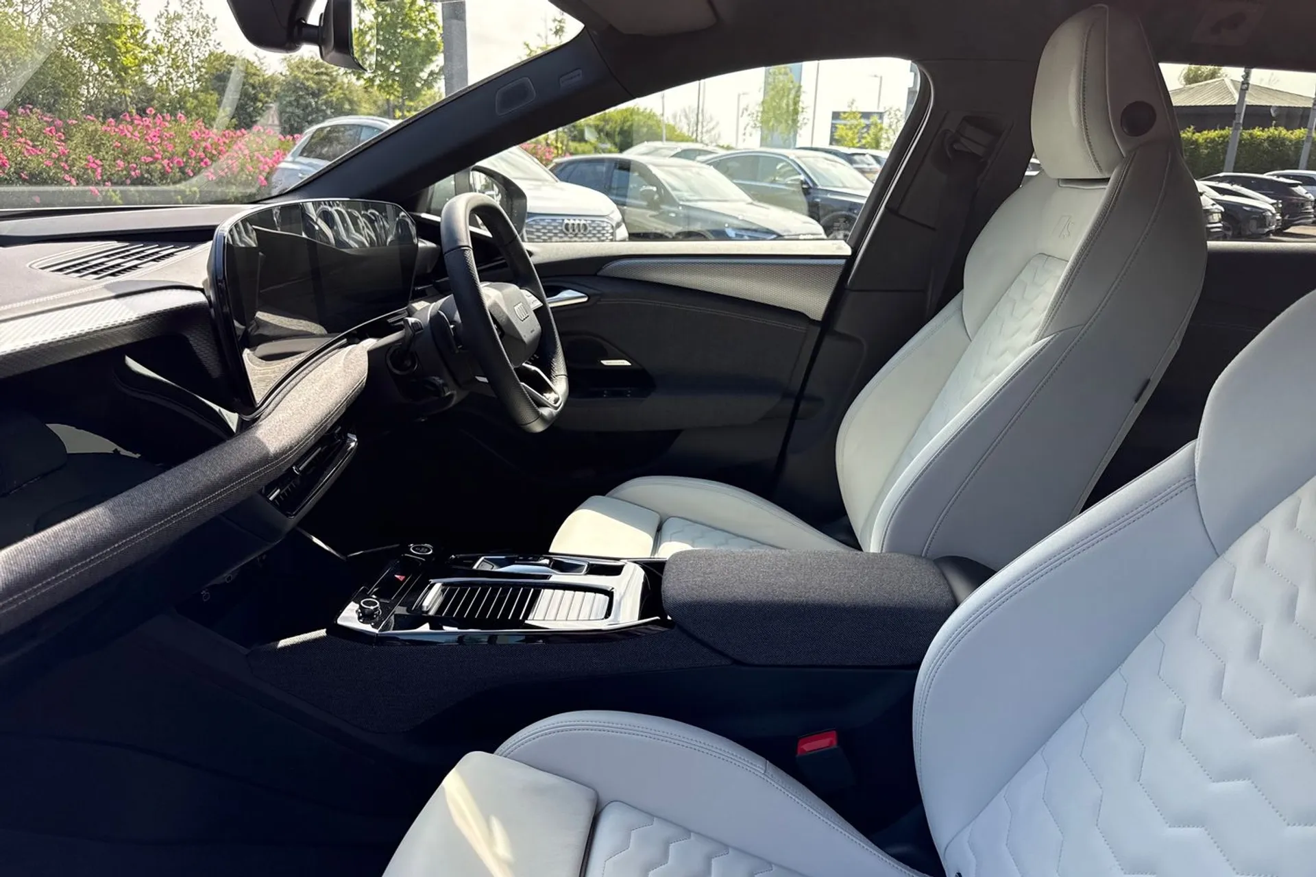 Audi A6 thumbnail image number 49