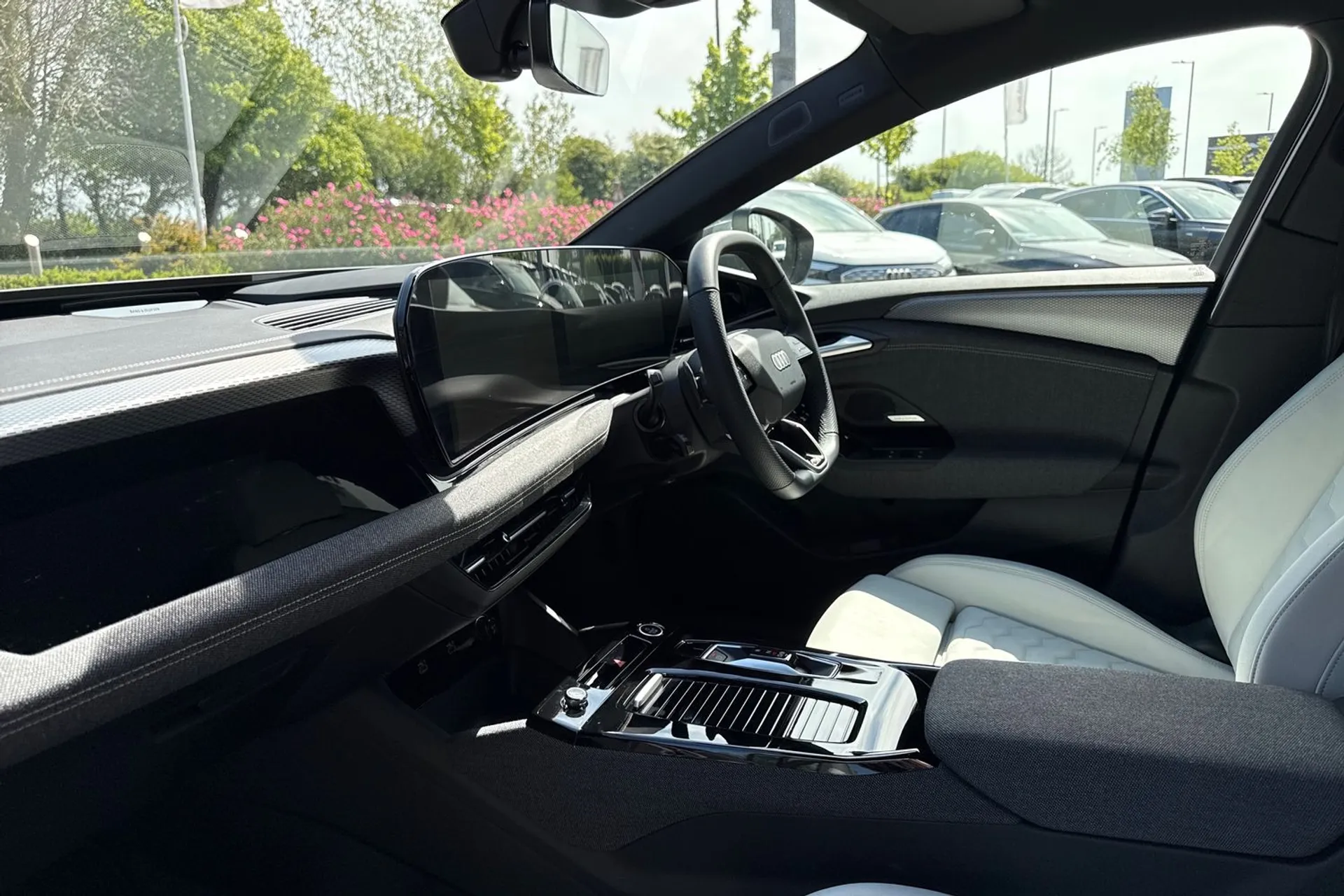 Audi A6 thumbnail image number 48