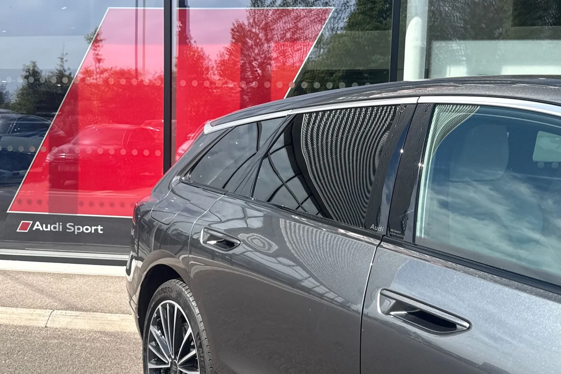 Audi A6 thumbnail image number 26